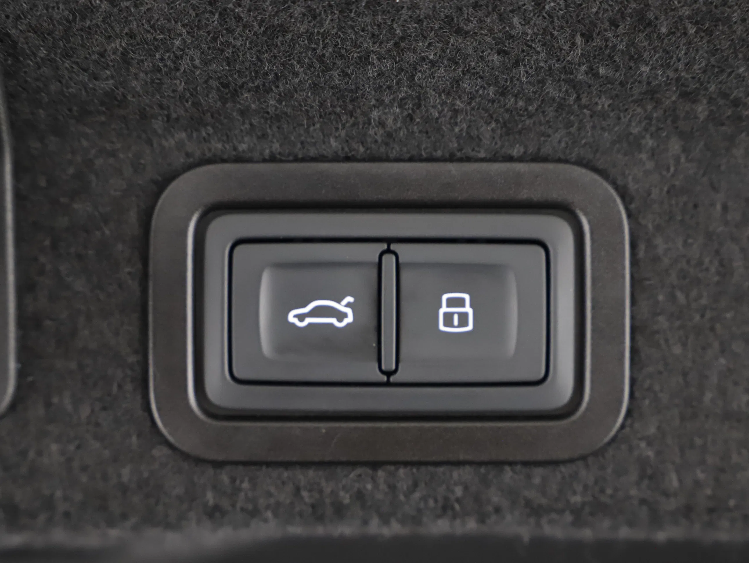 Audi A6 40 2.0 TDI design | Bild 27 von 27