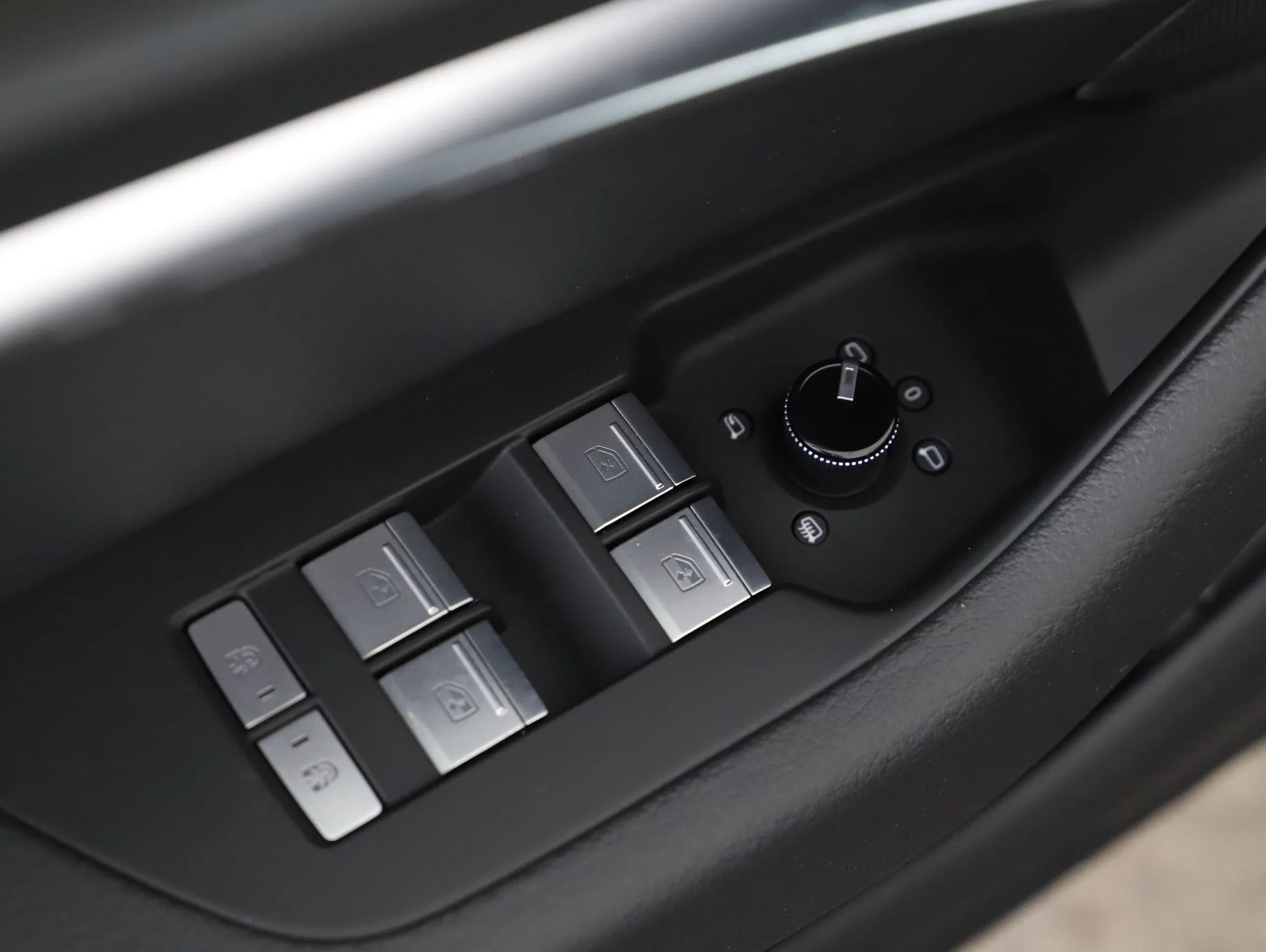 Audi A6 40 2.0 TDI design | Bild 10 von 22