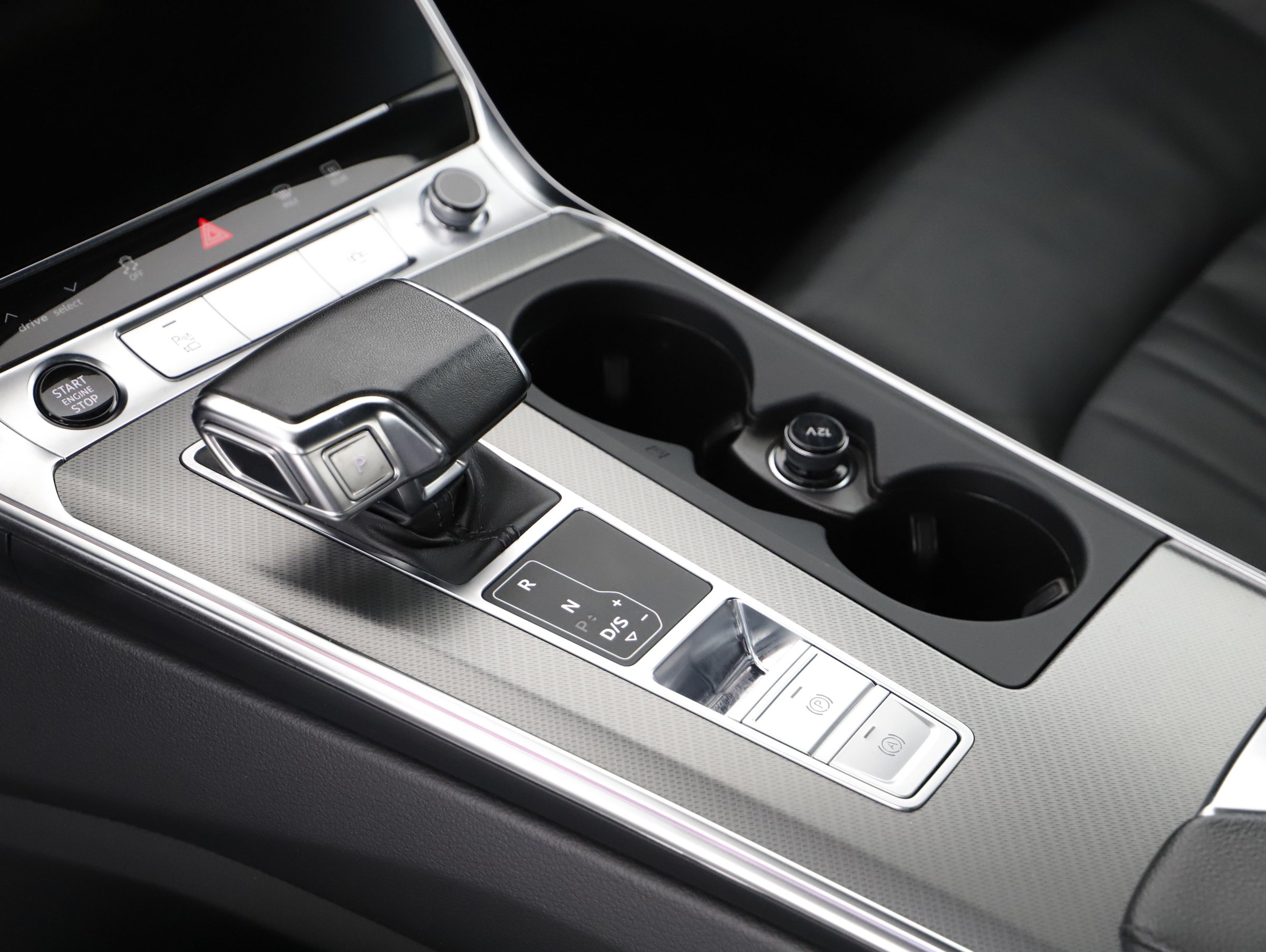 Audi A6 40 2.0 TDI design | Bild 8 von 22
