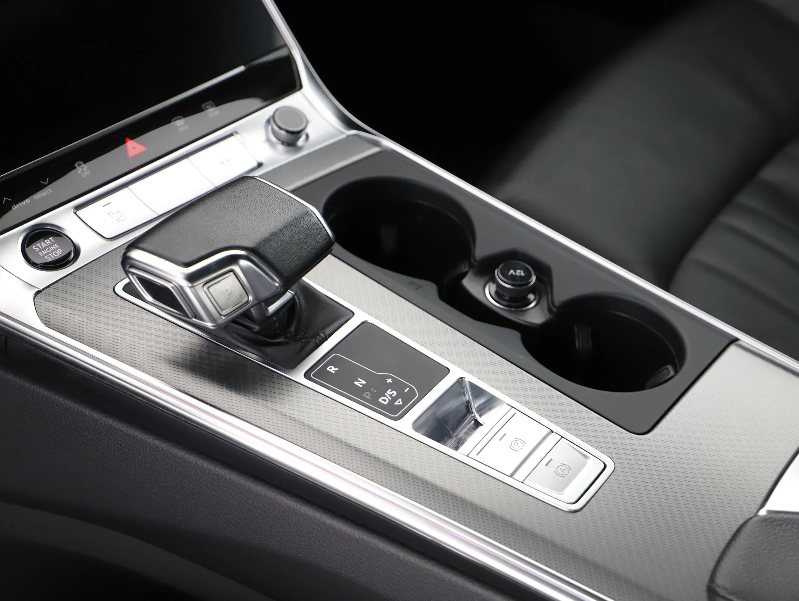 Audi A6 40 2.0 TDI design | Bild 8 von 22