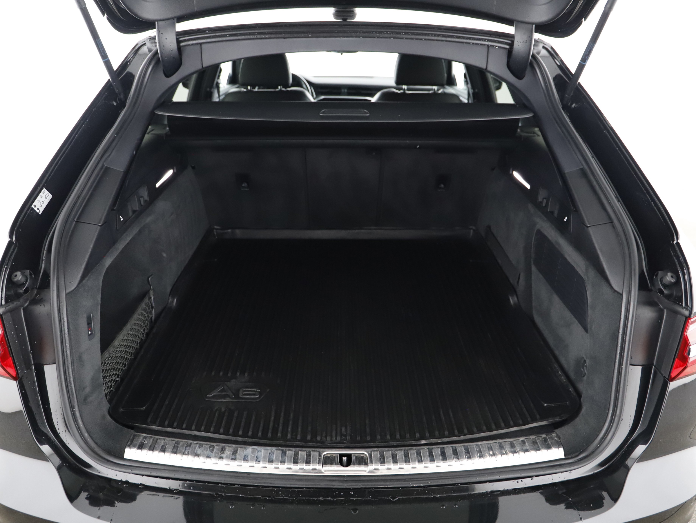 Audi A6 Avant 45 TDI quattro sport Aut. | Bild 15 von 19