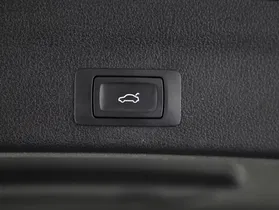 Audi A6 Avant 45 TDI quattro sport Aut. | Thumbnail 16 von 19