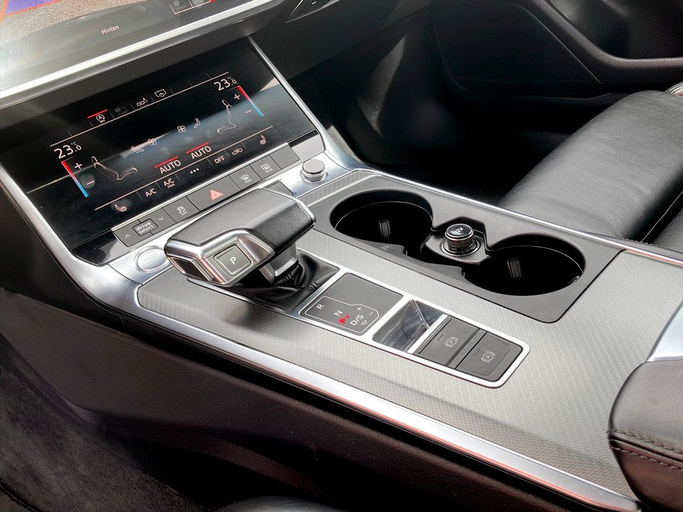 Audi A6 Avant 45 3.0 TDI quattro sport | Bild 16 von 27