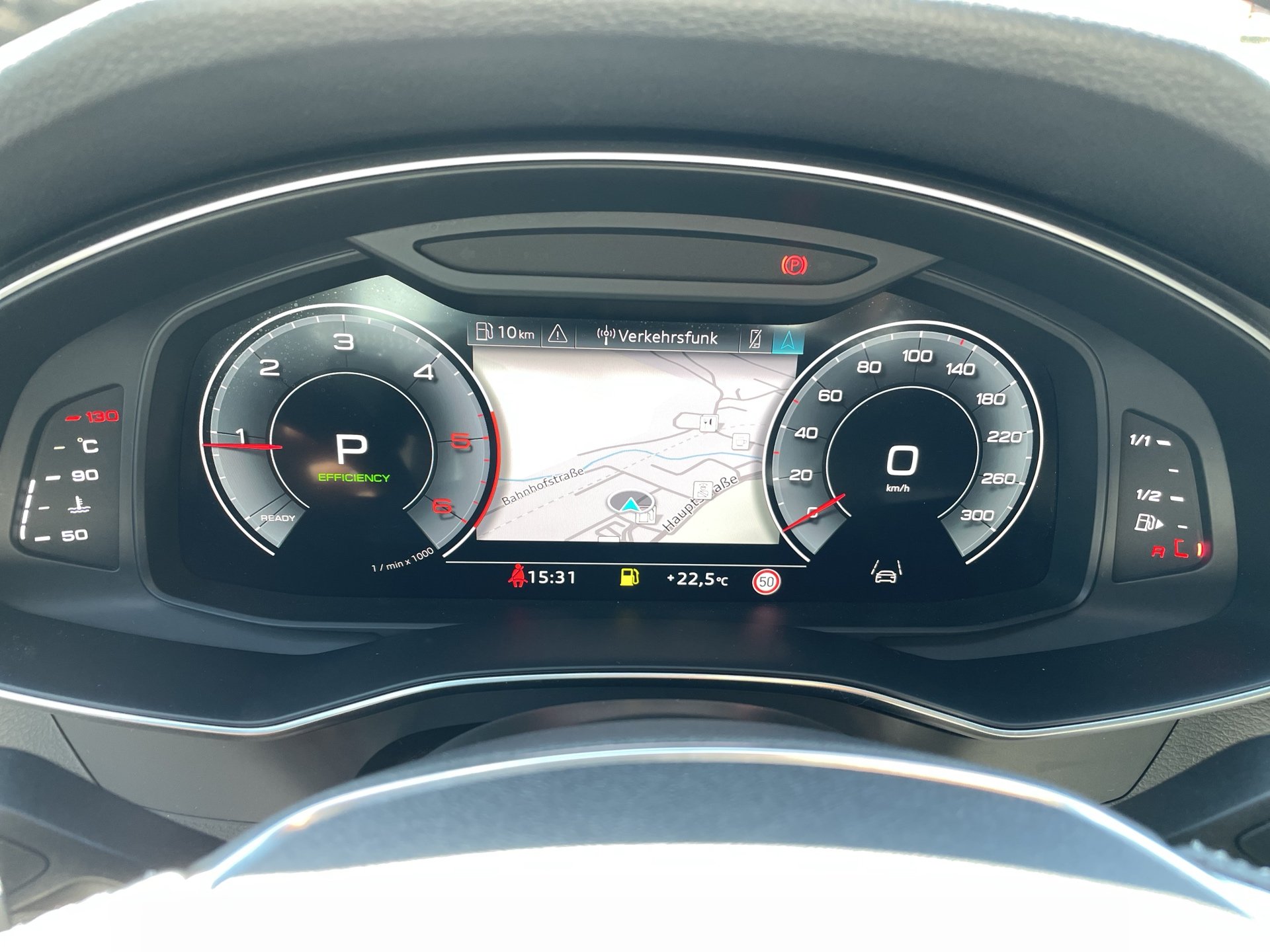 Audi A6 Avant 35 2.0 TDI sport | Bild 11 von 27