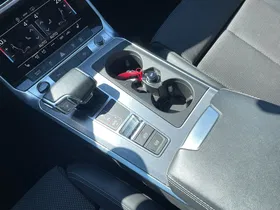 Audi A6 Avant 35 2.0 TDI sport | Thumbnail 22 von 27
