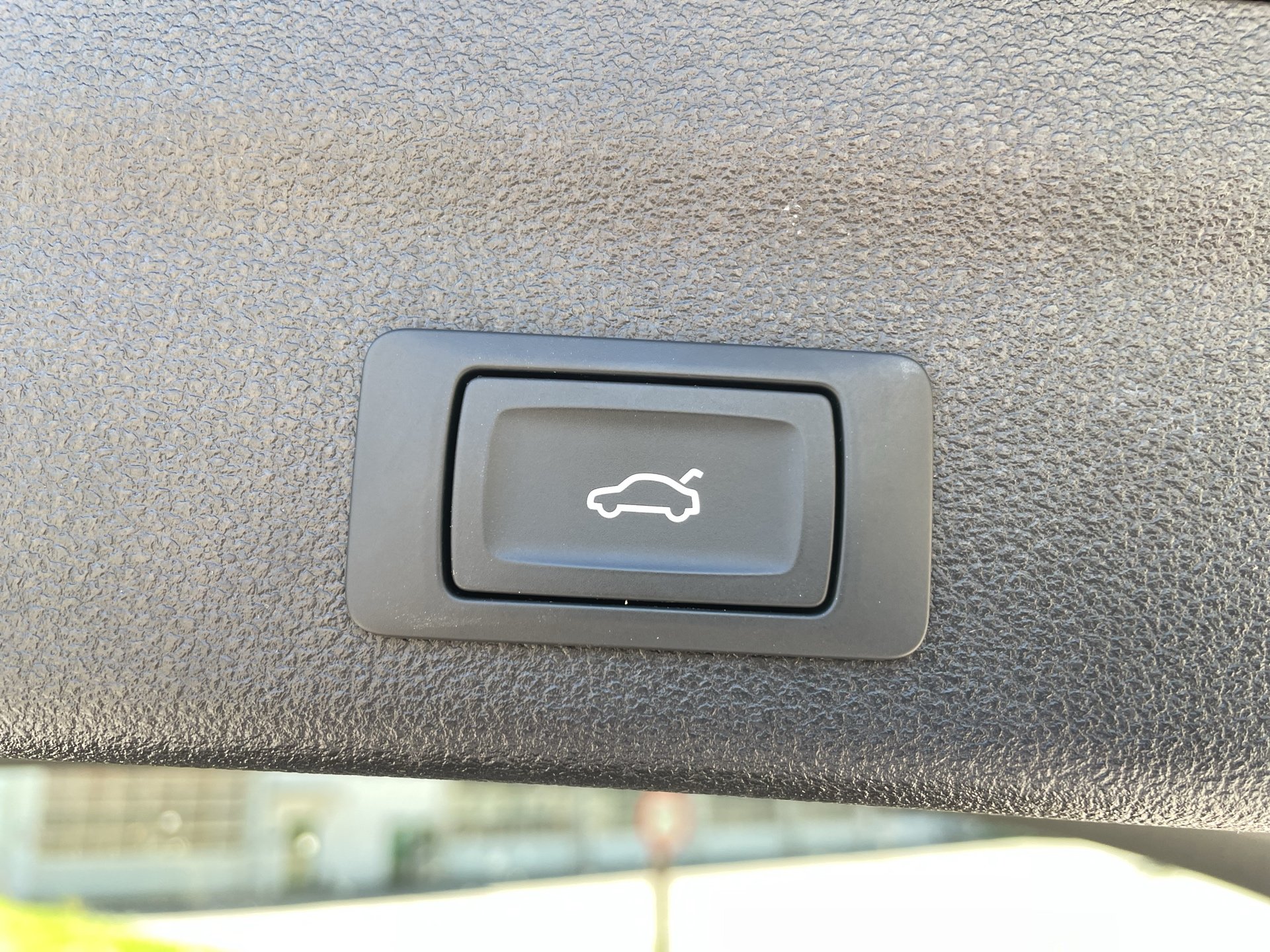 Audi A6 Avant 35 2.0 TDI sport | Bild 25 von 27