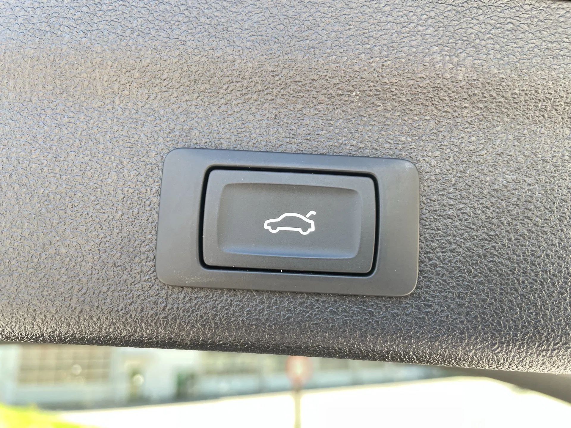 Audi A6 Avant 35 2.0 TDI sport | Bild 25 von 27