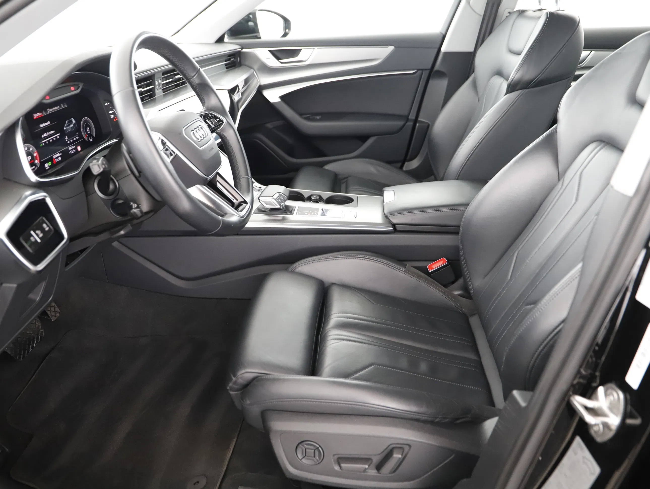 Audi A6 Avant 35 2.0 TDI sport | Bild 7 von 22