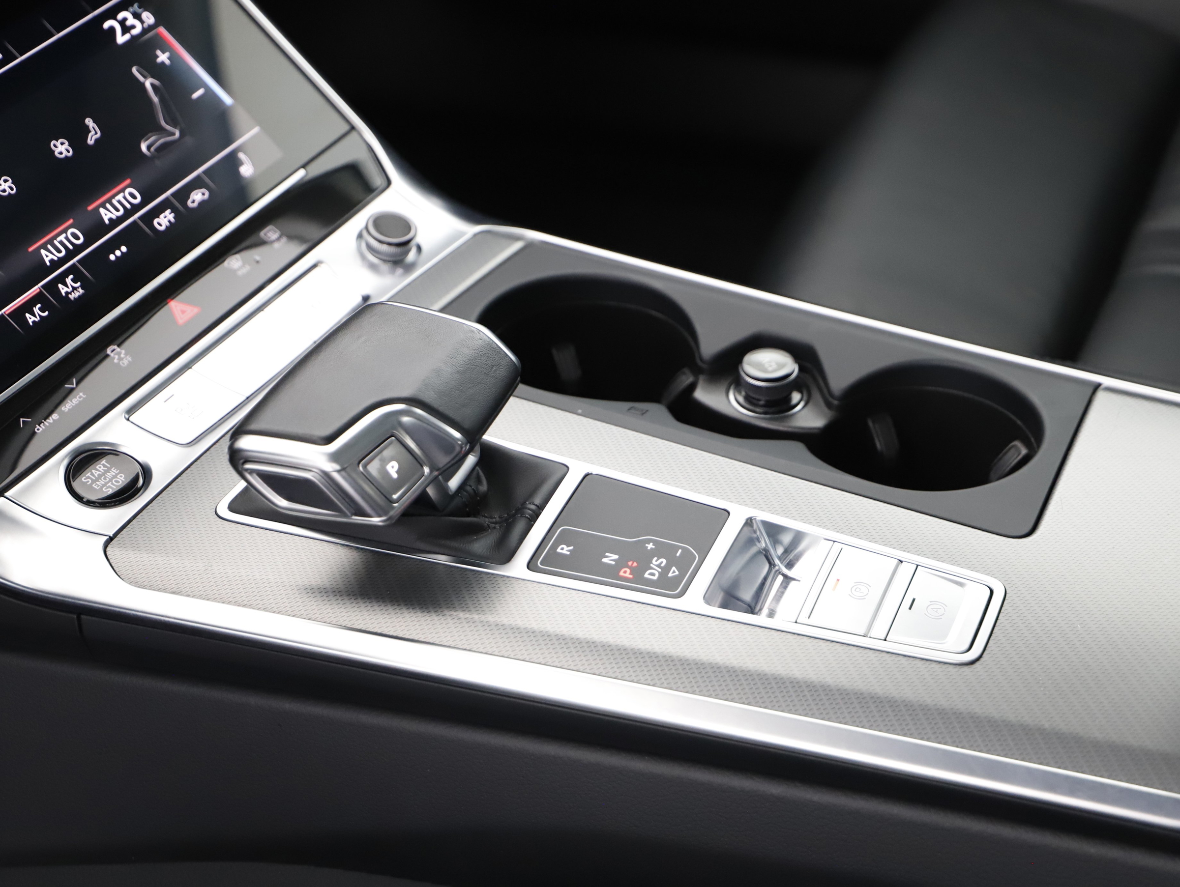 Audi A6 Avant 35 2.0 TDI sport | Bild 13 von 22