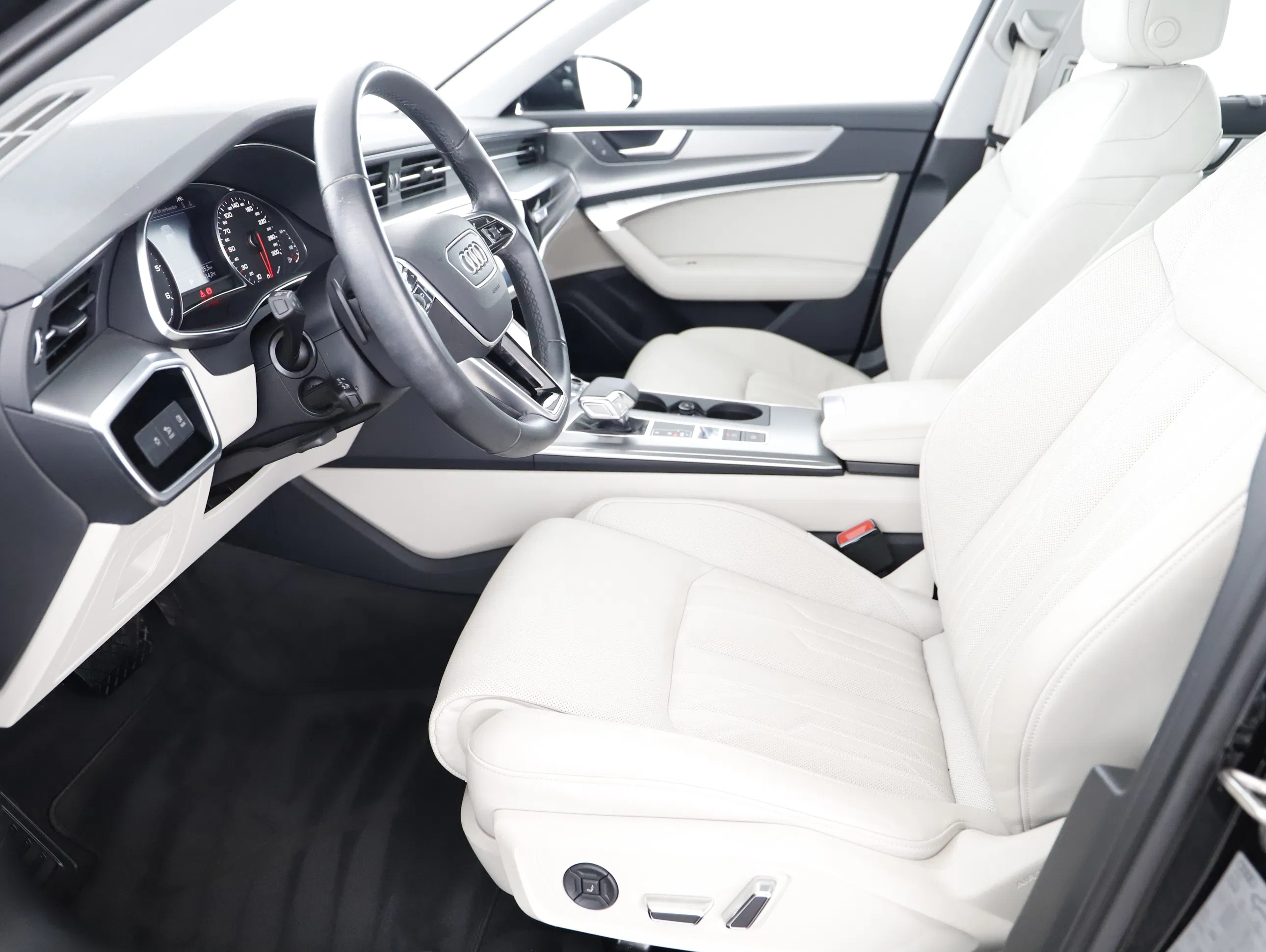 Audi A6 Avant 40 2.0 TDI sport | Bild 14 von 30