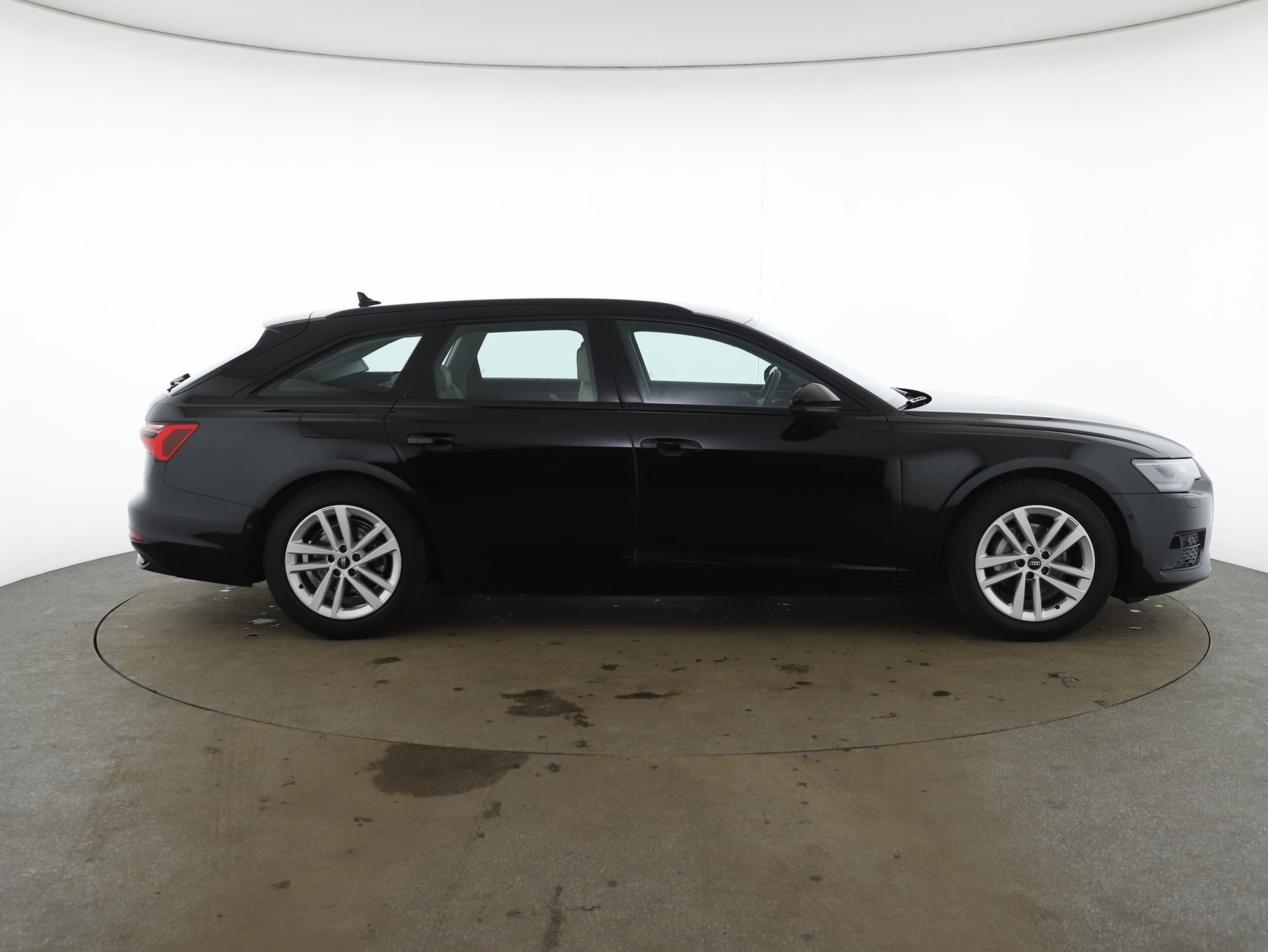 Audi A6 Avant 40 2.0 TDI sport | Bild 5 von 30