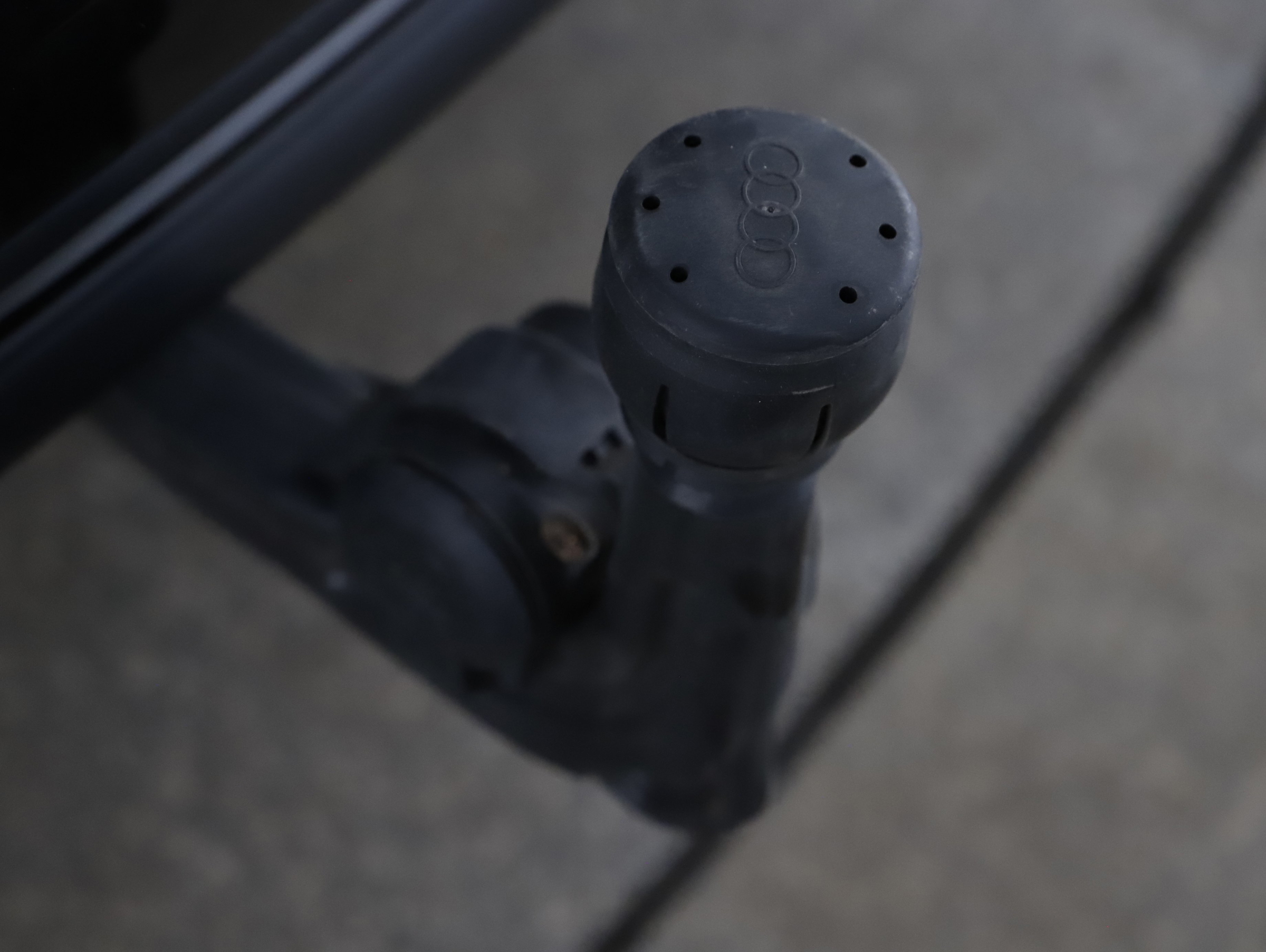 Audi A6 Avant 40 2.0 TDI quattro sport | Bild 14 von 17