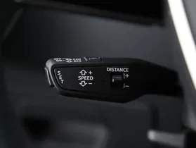 Audi A6 Avant 40 2.0 TDI quattro sport | Thumbnail 4 von 17