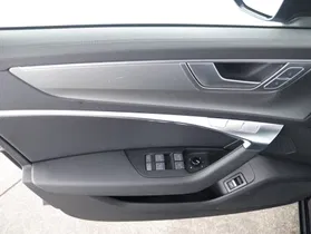 Audi A6 40 2.0 TDI design | Thumbnail 15 von 23