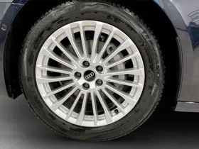 Audi A6 40 2.0 TDI design | Thumbnail 6 von 23