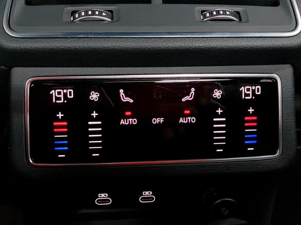 Audi A6 50 2.0 TFSI e quattro sport | Bild 13 von 24