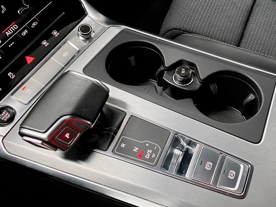 Audi A6 50 2.0 TFSI e quattro sport | Bild 17 von 24