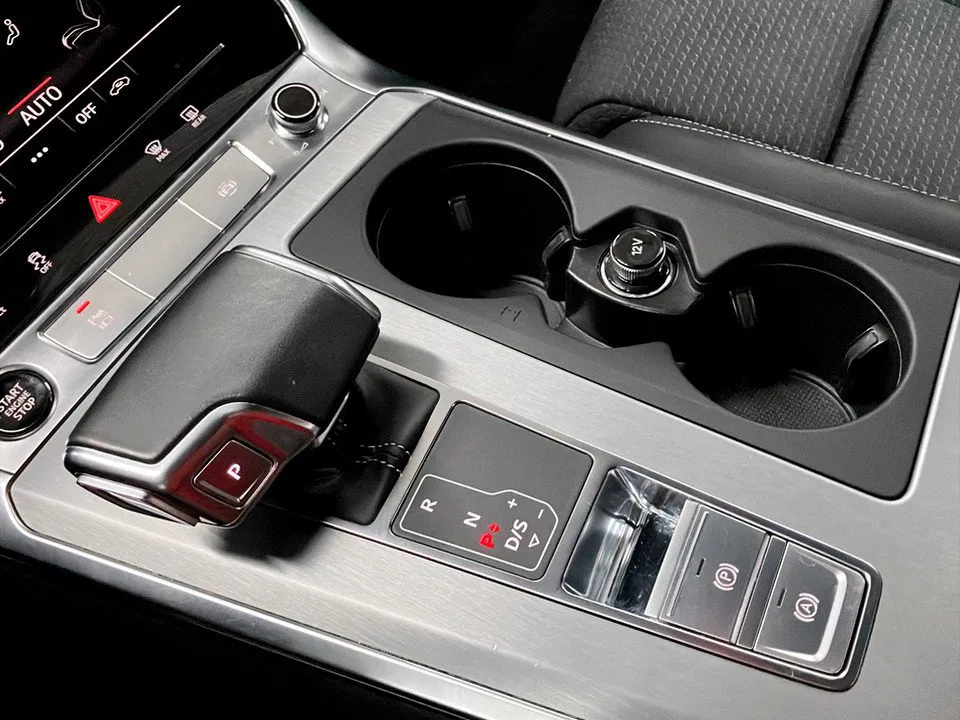 Audi A6 50 2.0 TFSI e quattro sport | Bild 17 von 24