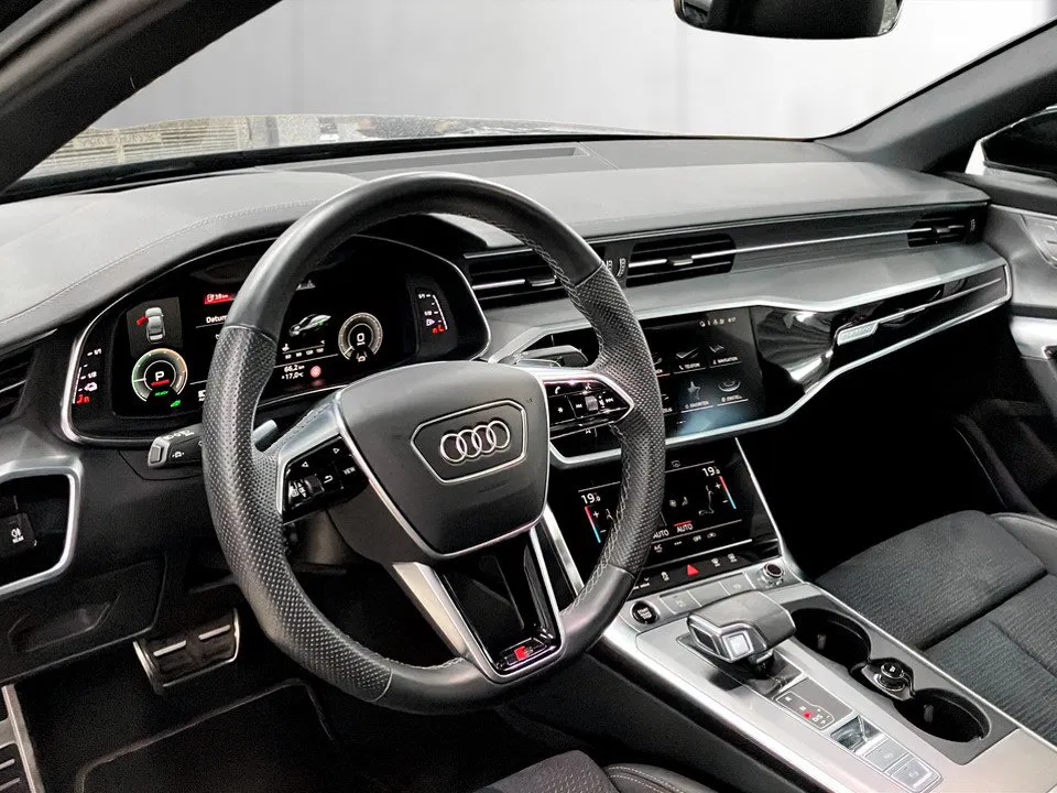 Audi A6 50 2.0 TFSI e quattro sport | Bild 8 von 24