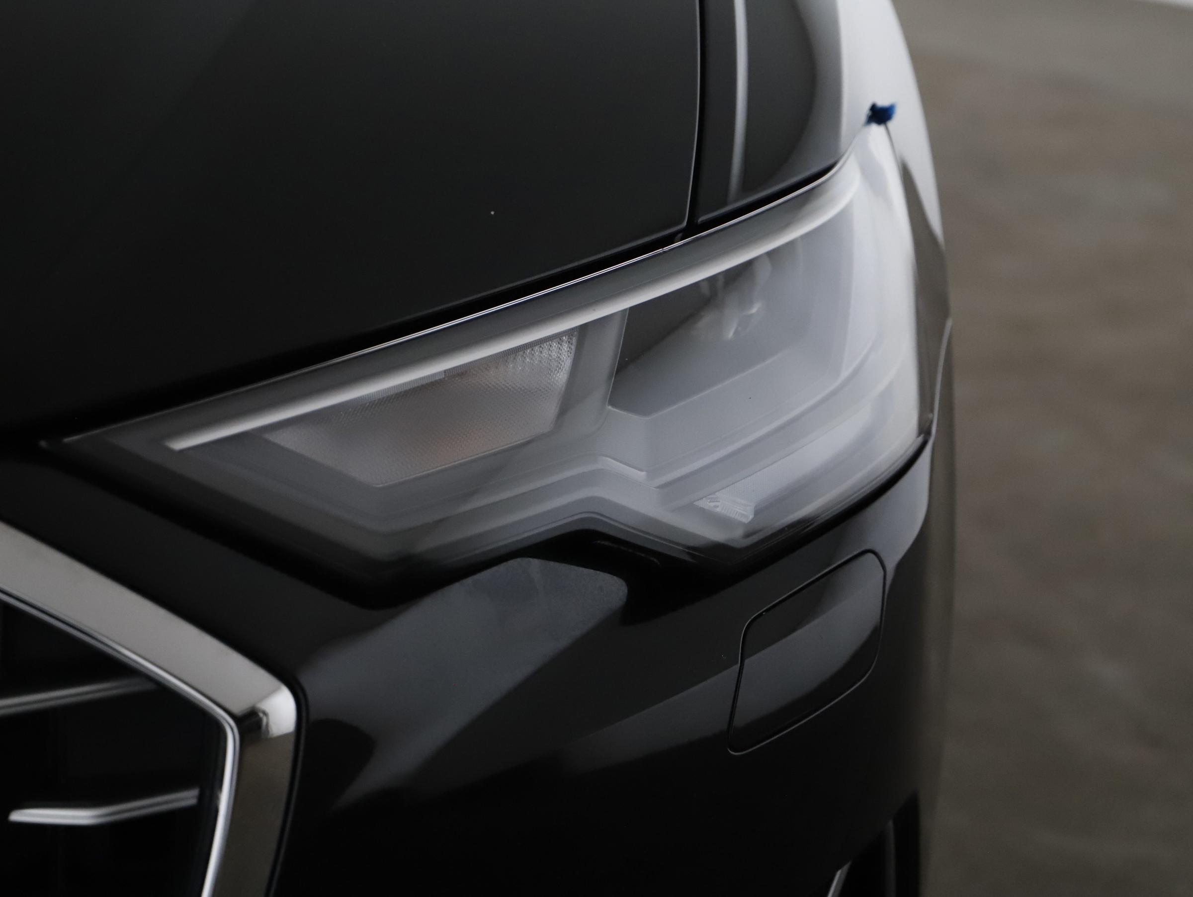 Audi A6 Avant 40 2.0 TDI quattro sport | Bild 21 von 23