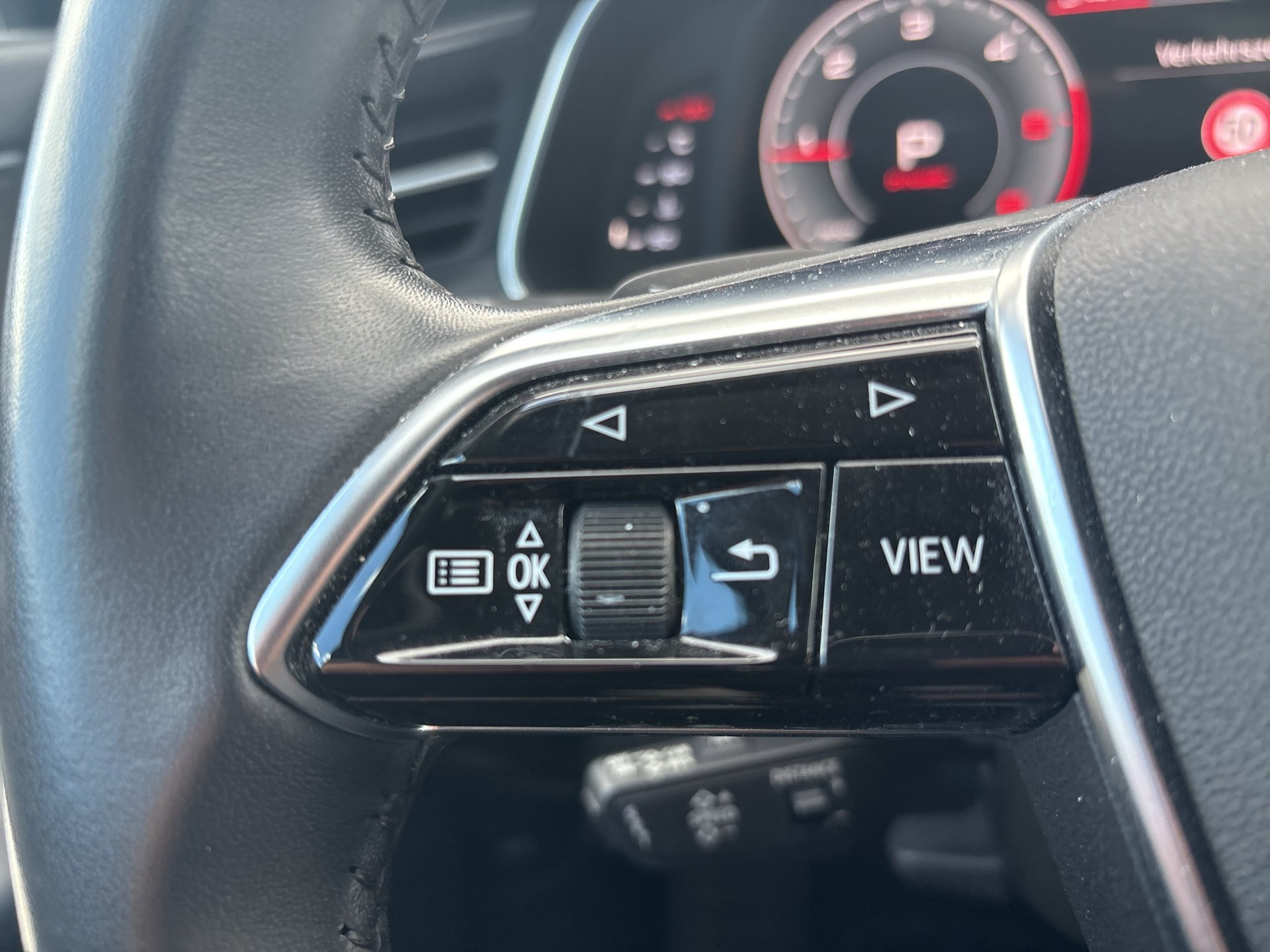 Audi A6 Avant 35 2.0 TDI sport | Bild 13 von 22