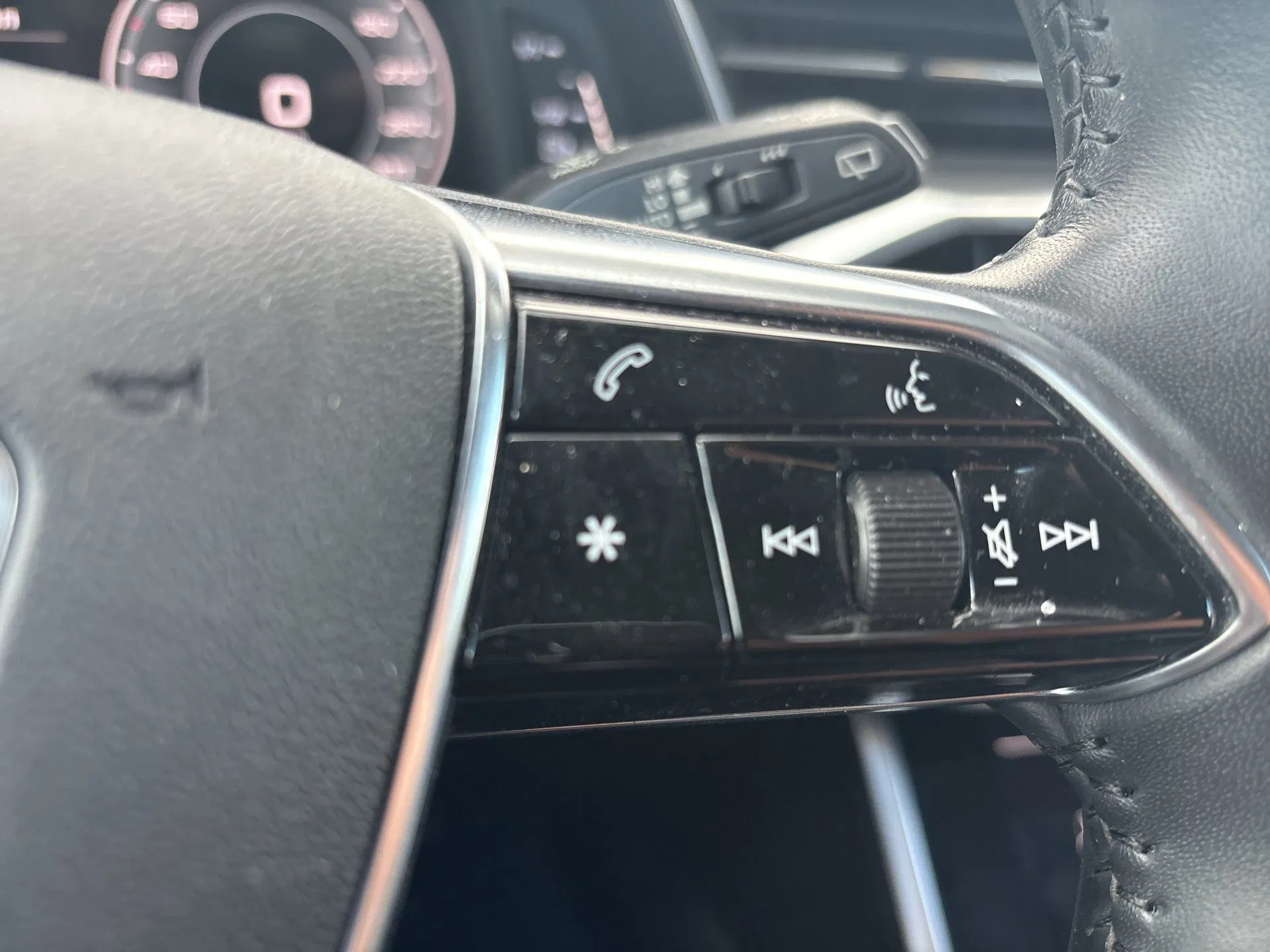 Audi A6 Avant 35 2.0 TDI sport | Bild 14 von 22