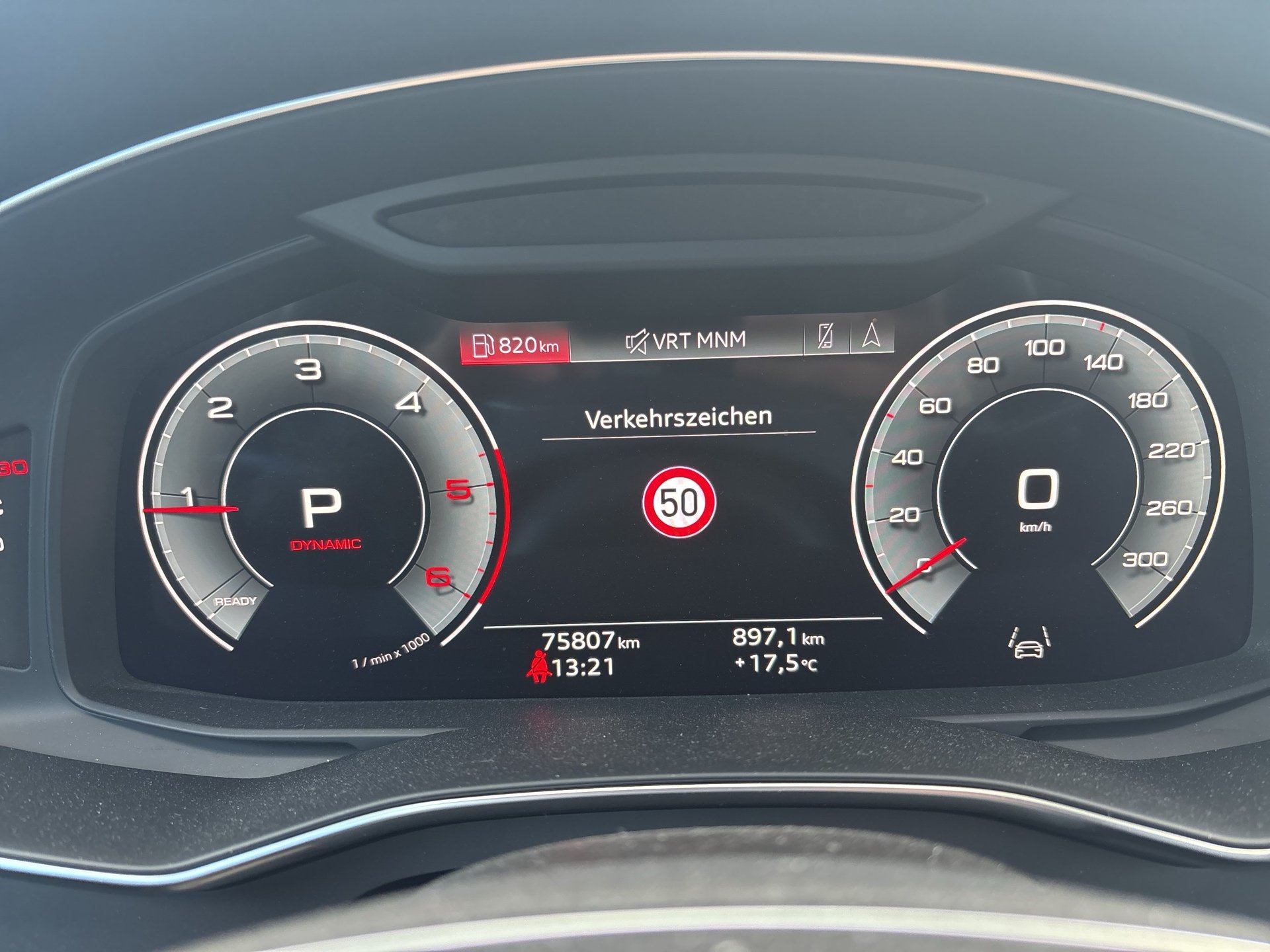 Audi A6 Avant 35 2.0 TDI sport | Bild 15 von 22