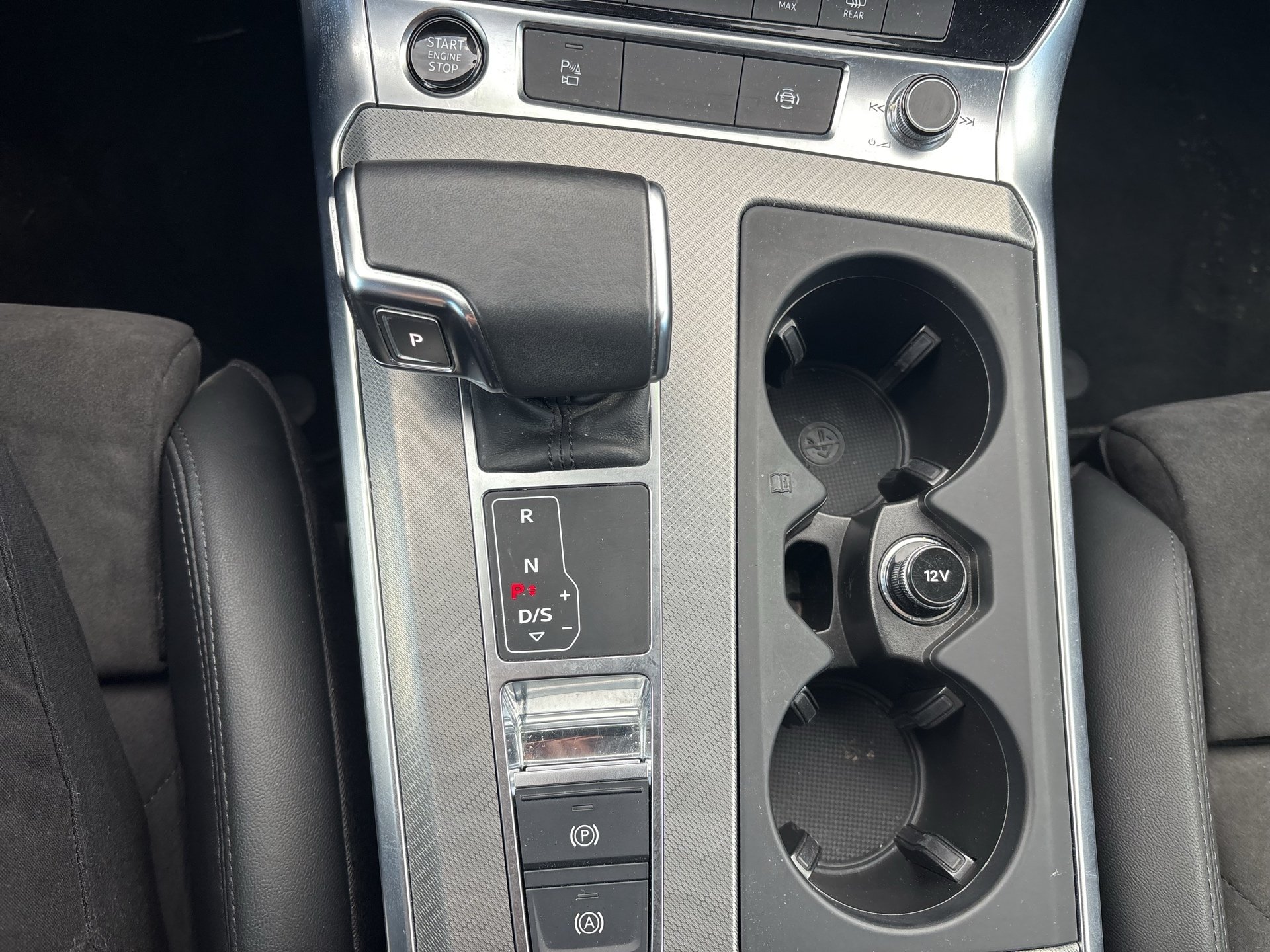 Audi A6 Avant 35 2.0 TDI sport | Bild 16 von 22