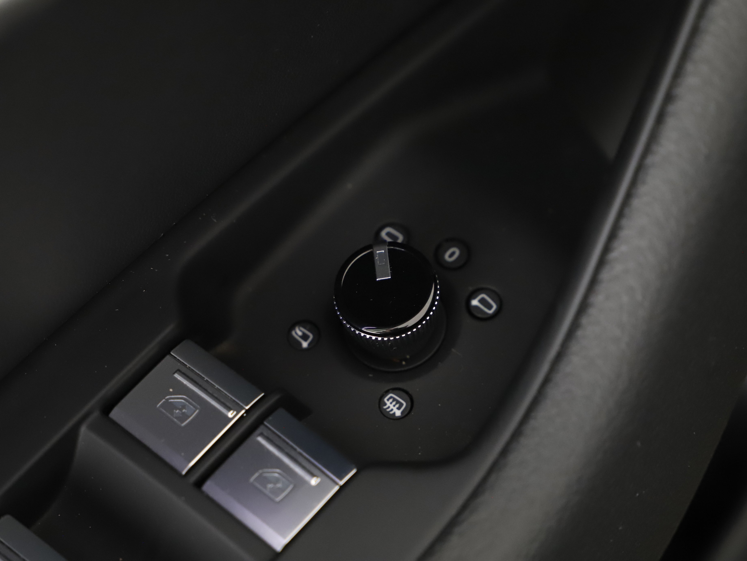 Audi A6 Avant 40 2.0 TDI quattro sport | Bild 16 von 23