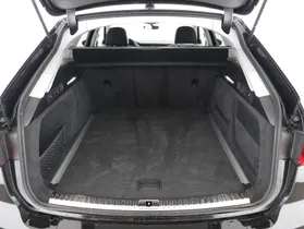 Audi A6 Avant 40 2.0 TDI quattro sport | Thumbnail 17 von 23
