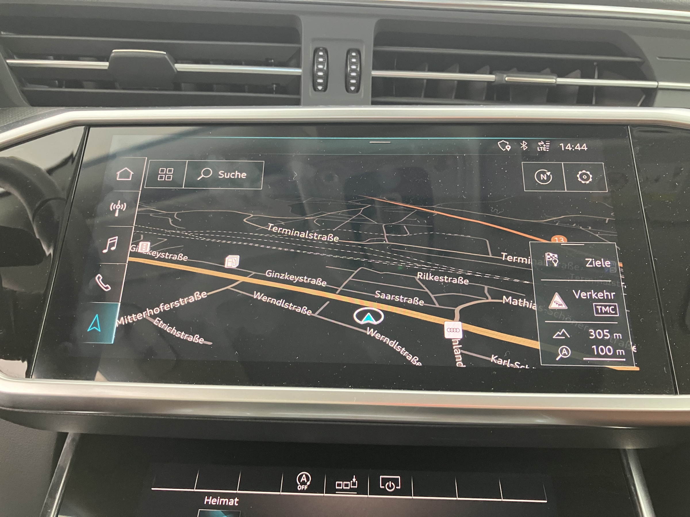 Audi A6 Avant 45 3.0 TDI quattro design | Bild 11 von 31