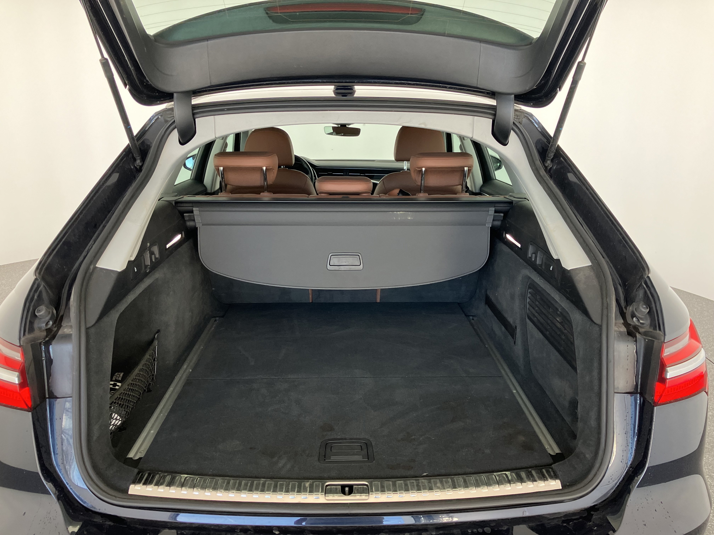 Audi A6 Avant 45 3.0 TDI quattro design | Bild 14 von 31