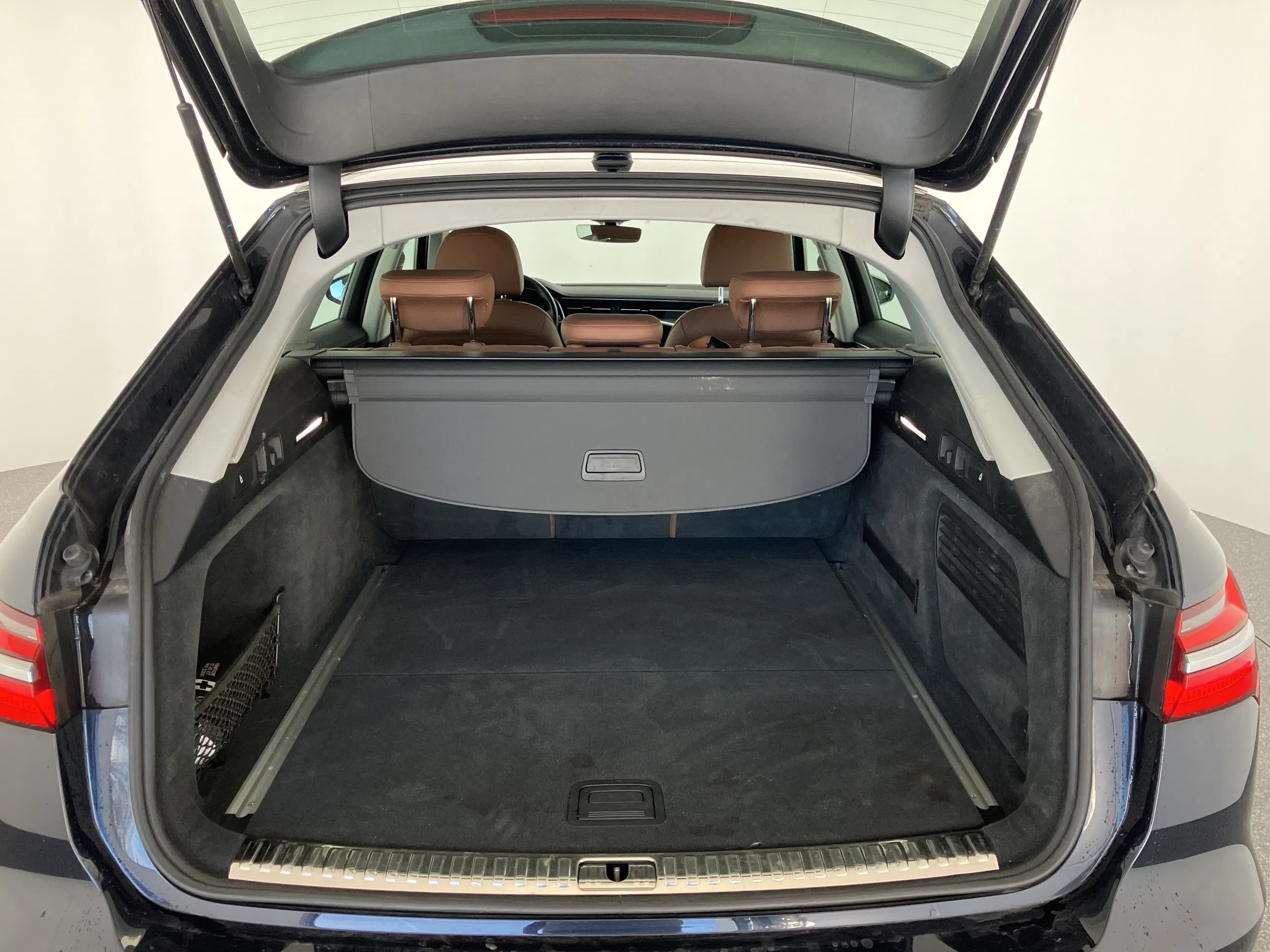 Audi A6 Avant 45 3.0 TDI quattro design | Bild 14 von 31