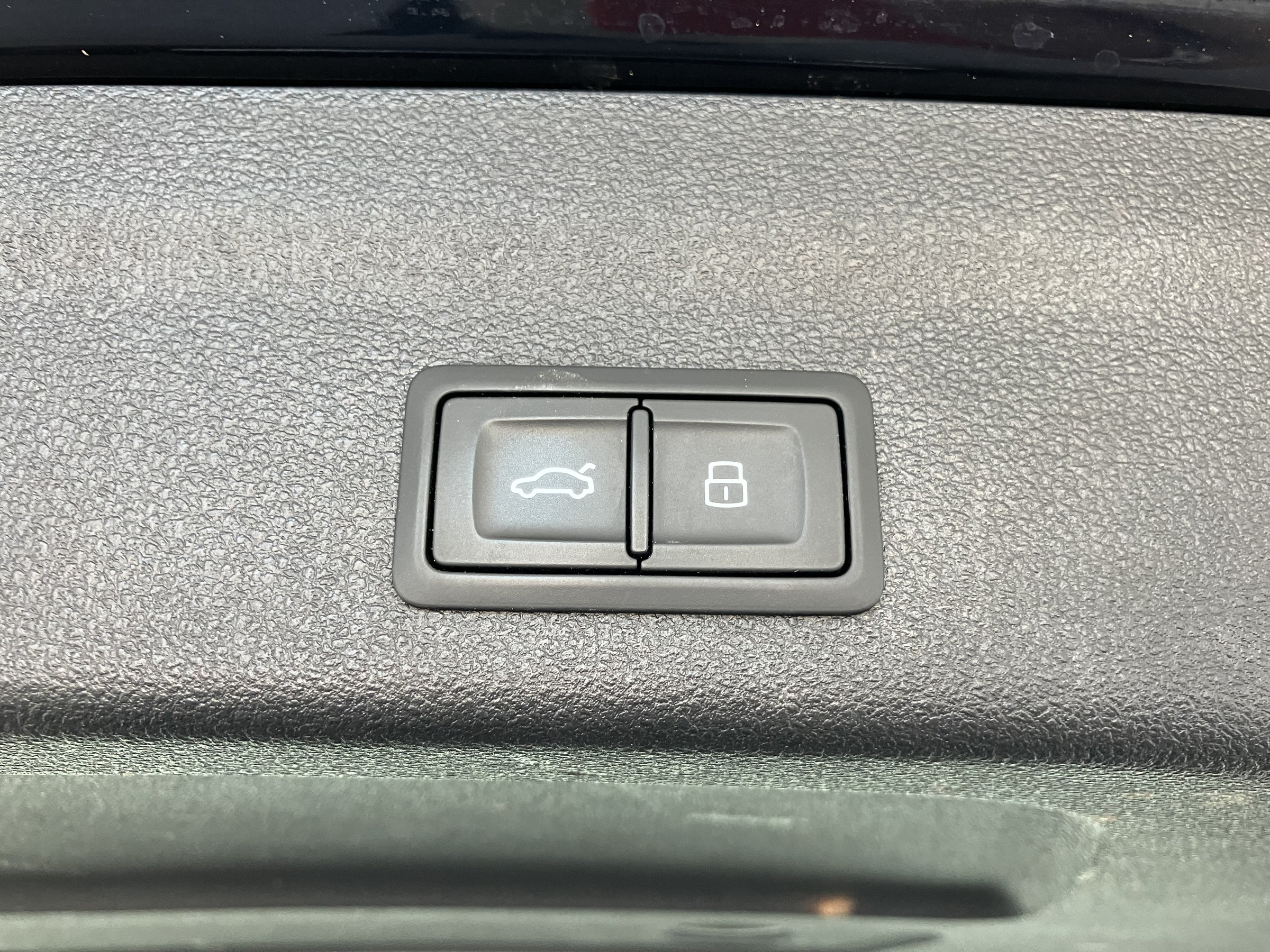 Audi A6 Avant 45 3.0 TDI quattro design | Bild 15 von 31