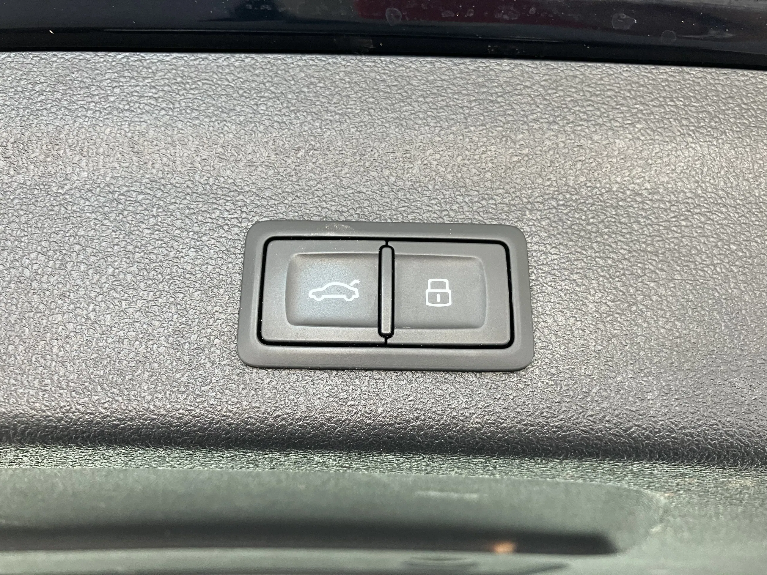 Audi A6 Avant 45 3.0 TDI quattro design | Bild 15 von 31