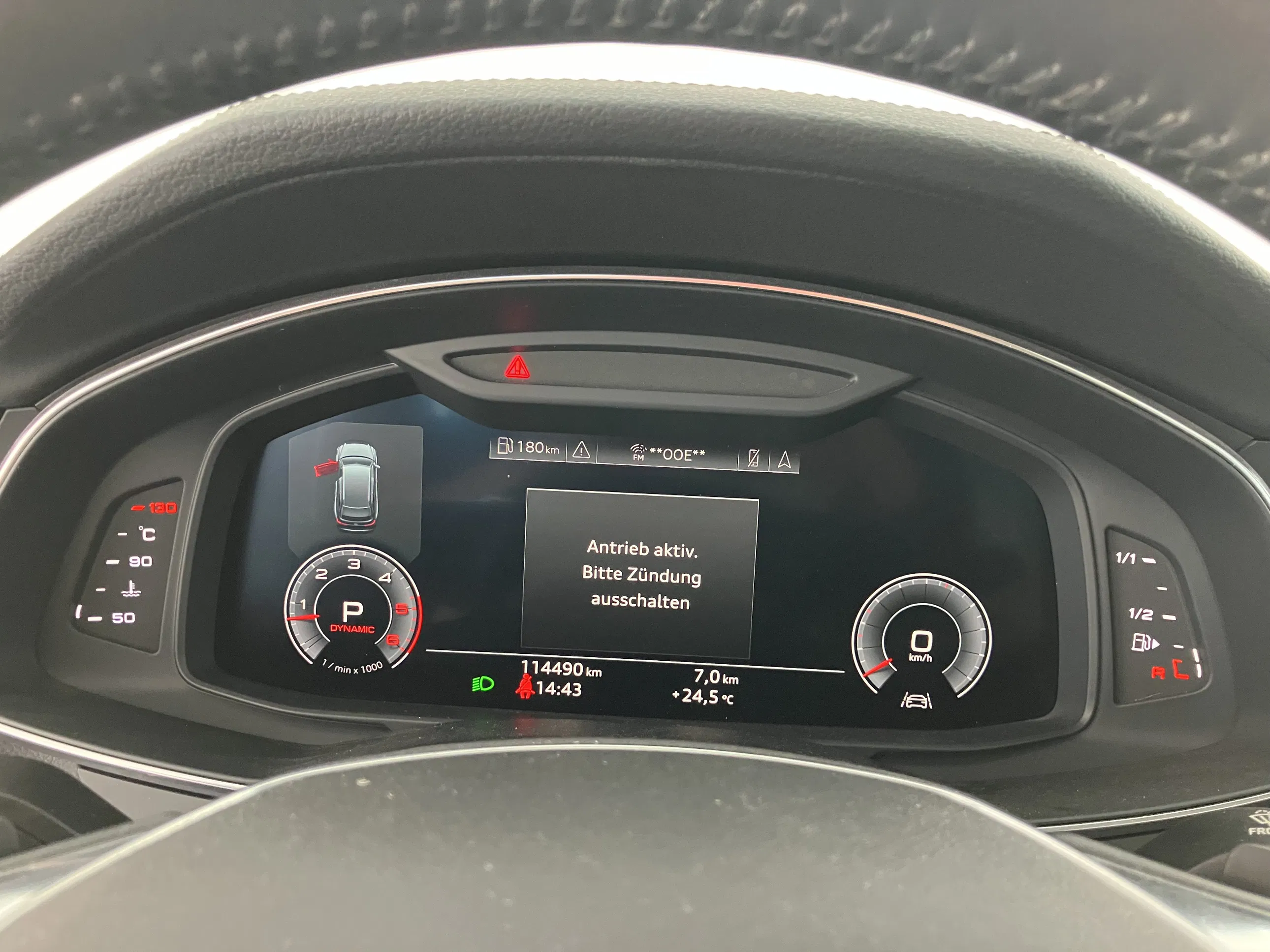 Audi A6 Avant 45 3.0 TDI quattro design | Bild 21 von 31