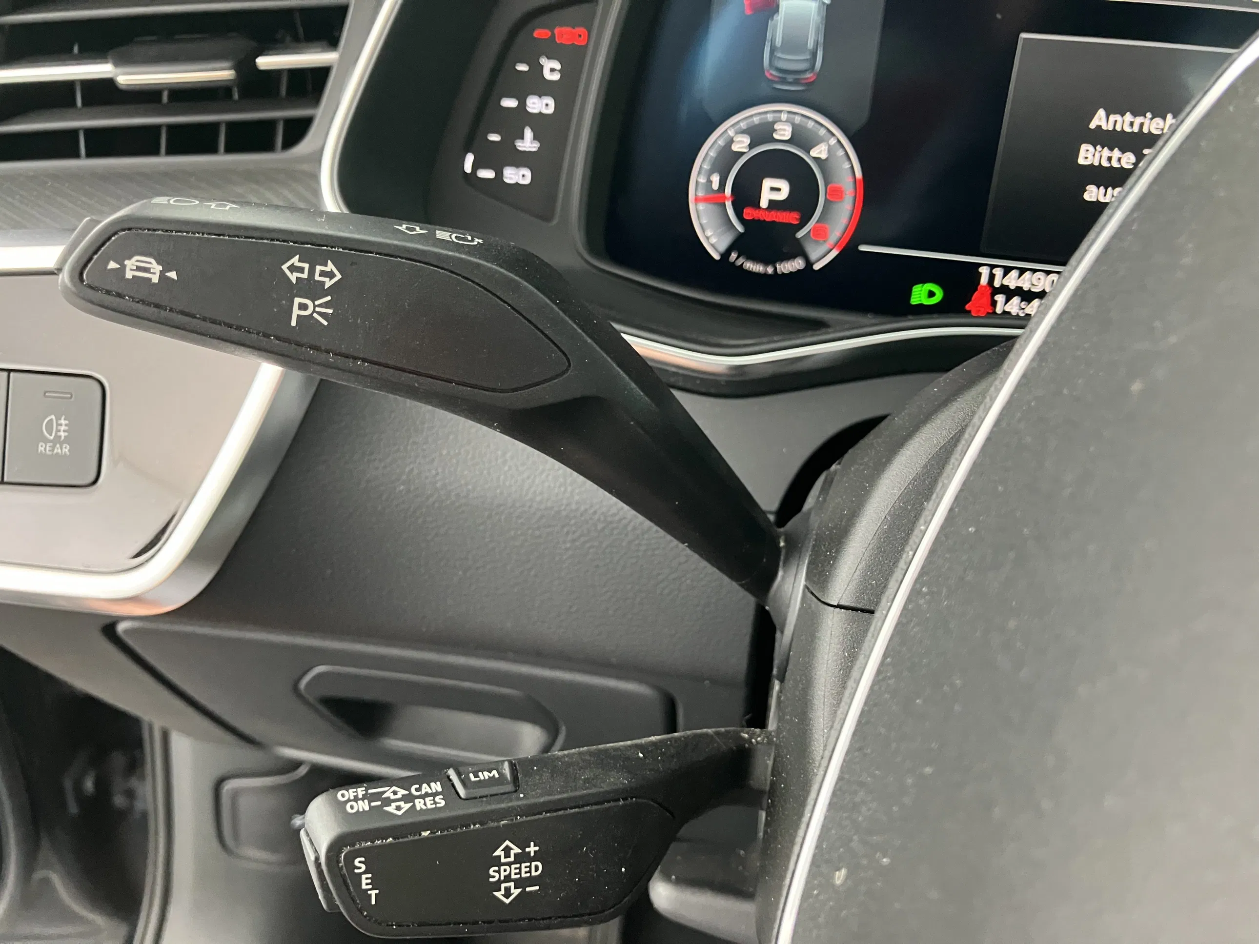 Audi A6 Avant 45 3.0 TDI quattro design | Bild 23 von 31