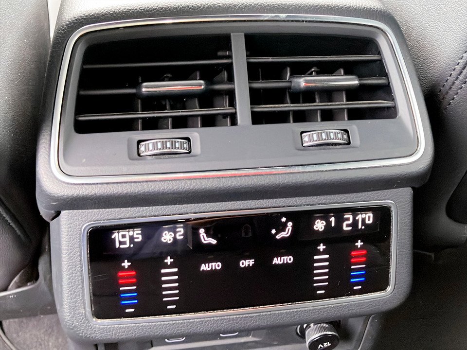 Audi A6 Avant 40 TDI sport Aut | Bild 16 von 25