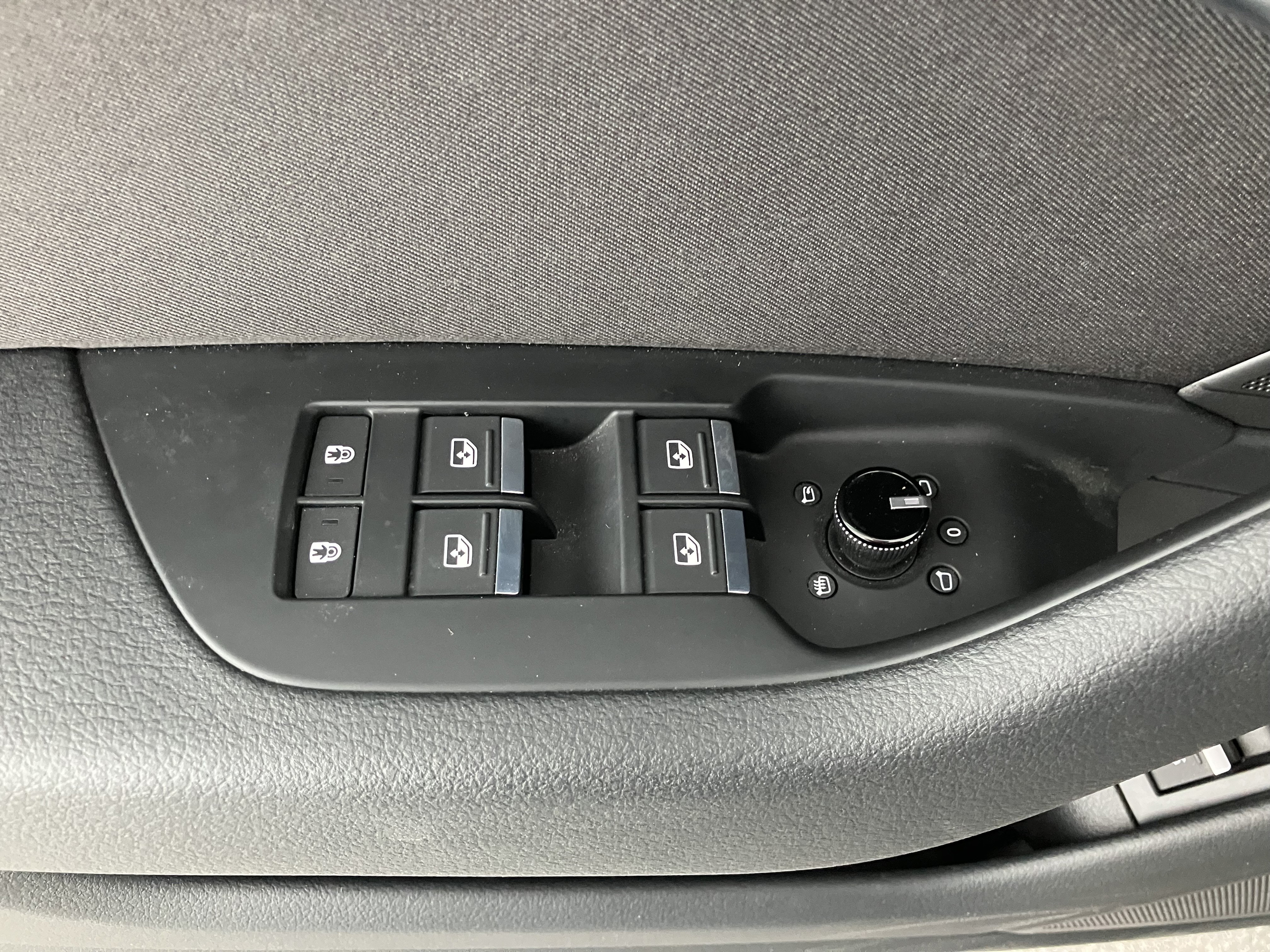 Audi A6 Avant 45 3.0 TDI quattro | Bild 19 von 31