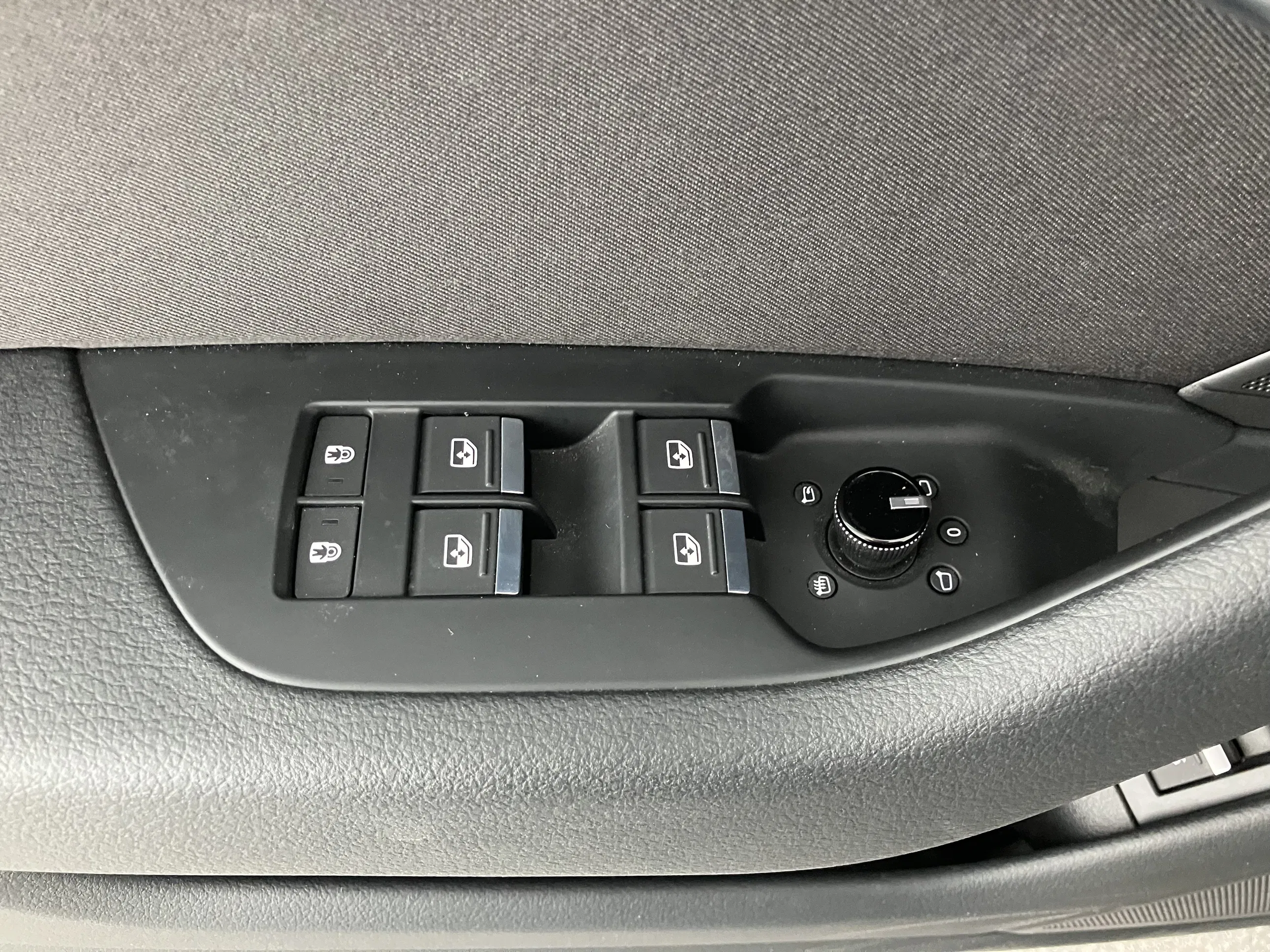 Audi A6 Avant 45 3.0 TDI quattro | Bild 19 von 31