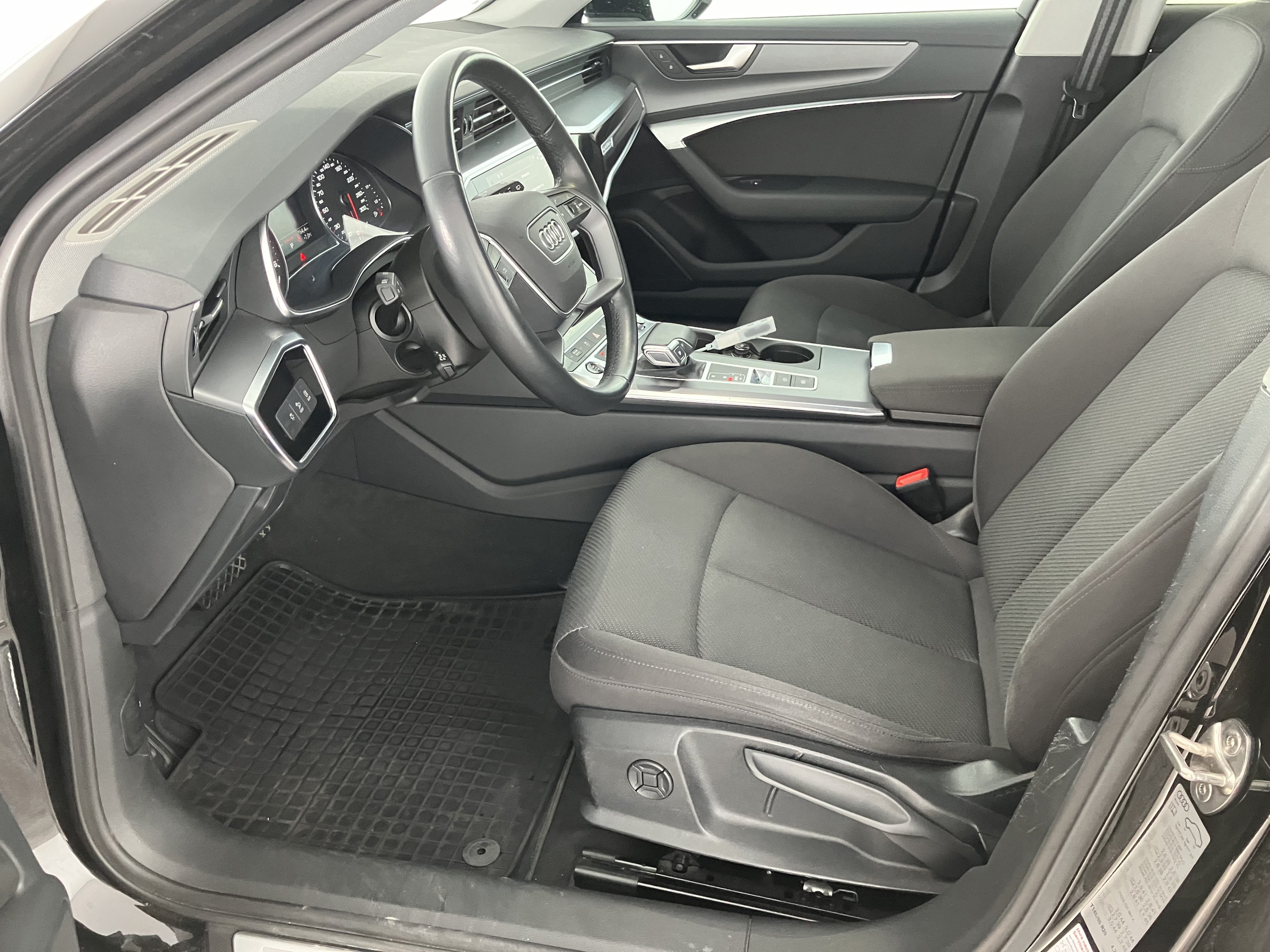 Audi A6 Avant 45 3.0 TDI quattro | Bild 4 von 31