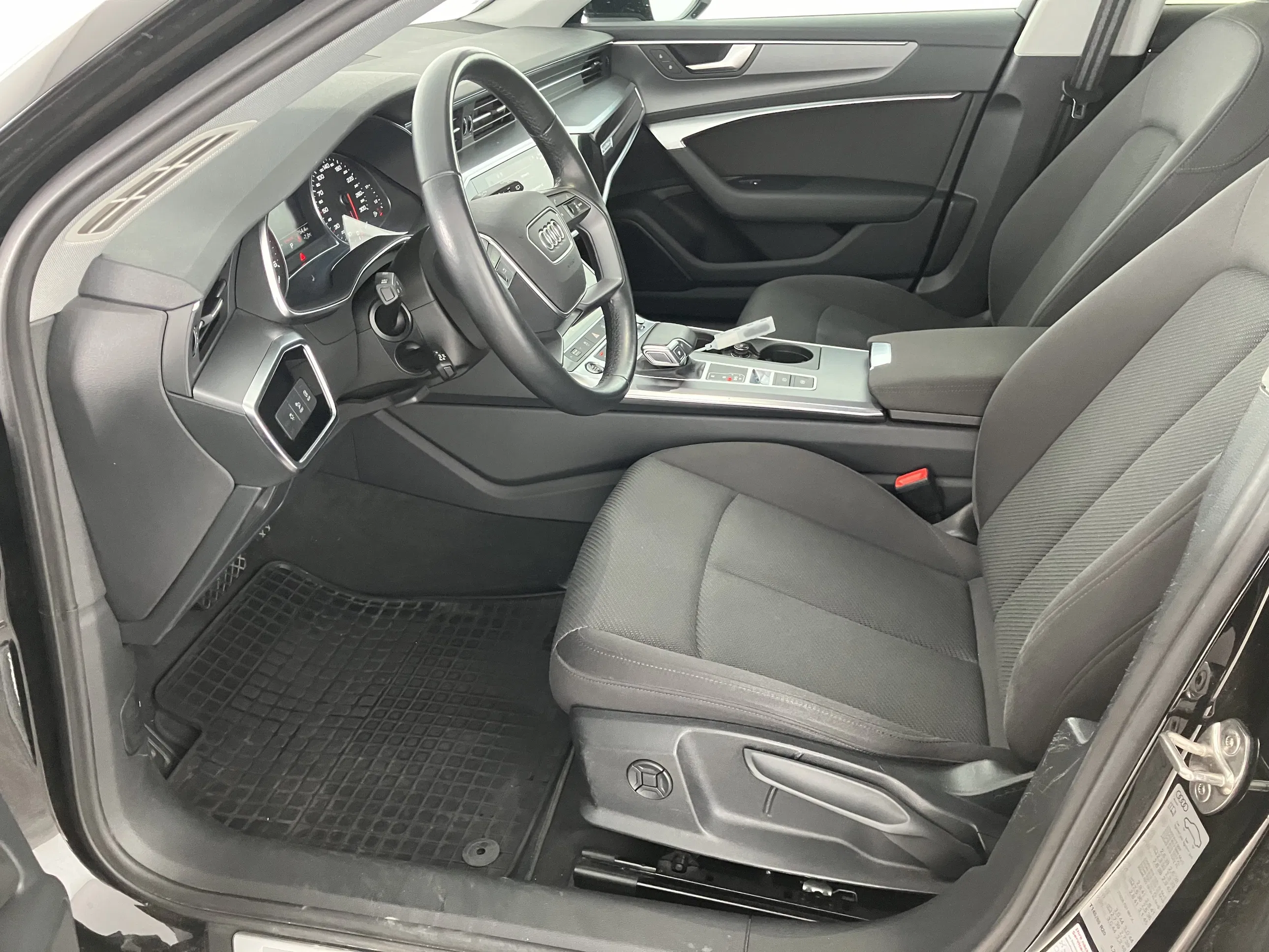 Audi A6 Avant 45 3.0 TDI quattro | Bild 4 von 31