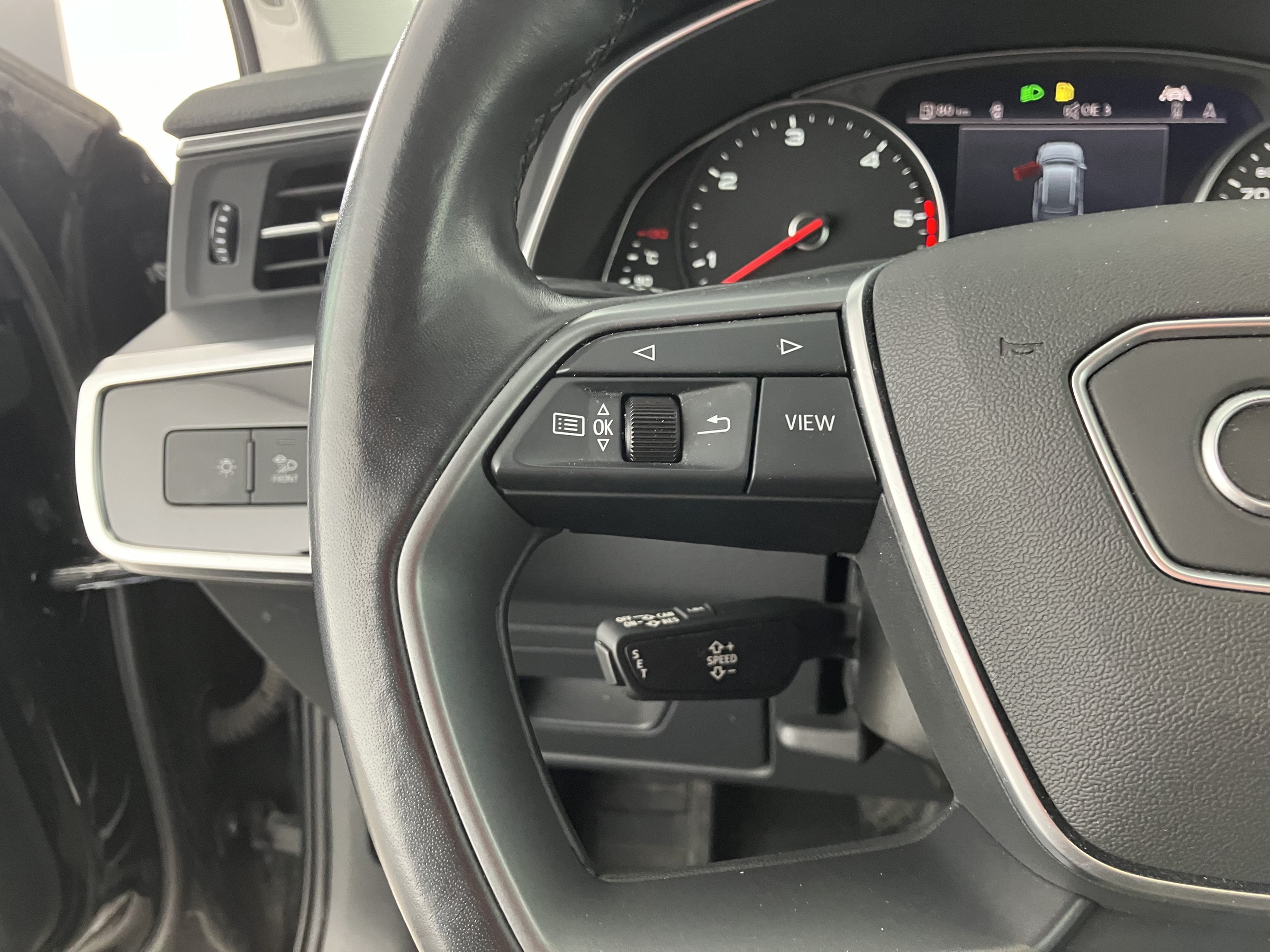 Audi A6 Avant 45 3.0 TDI quattro | Bild 7 von 31