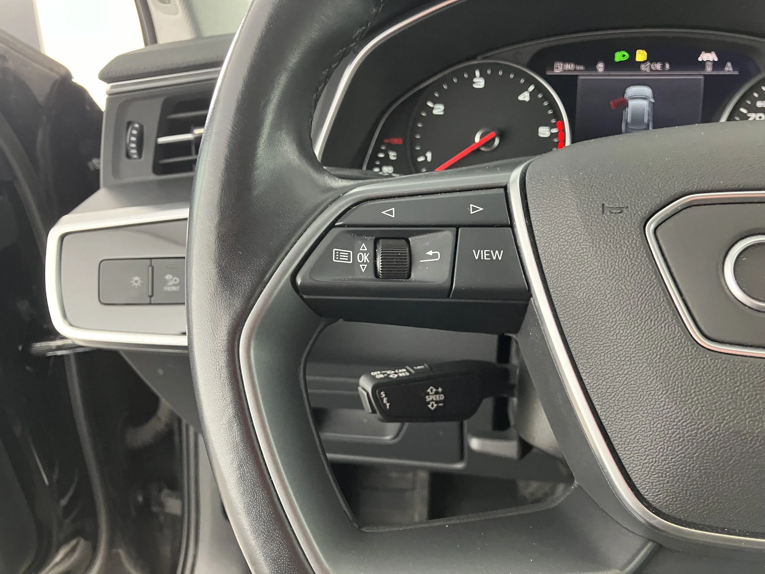 Audi A6 Avant 45 3.0 TDI quattro | Bild 7 von 31