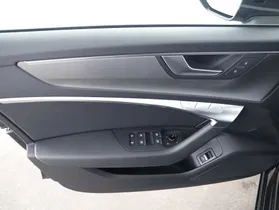 Audi A6 Avant 40 2.0 TDI sport | Thumbnail 14 von 22