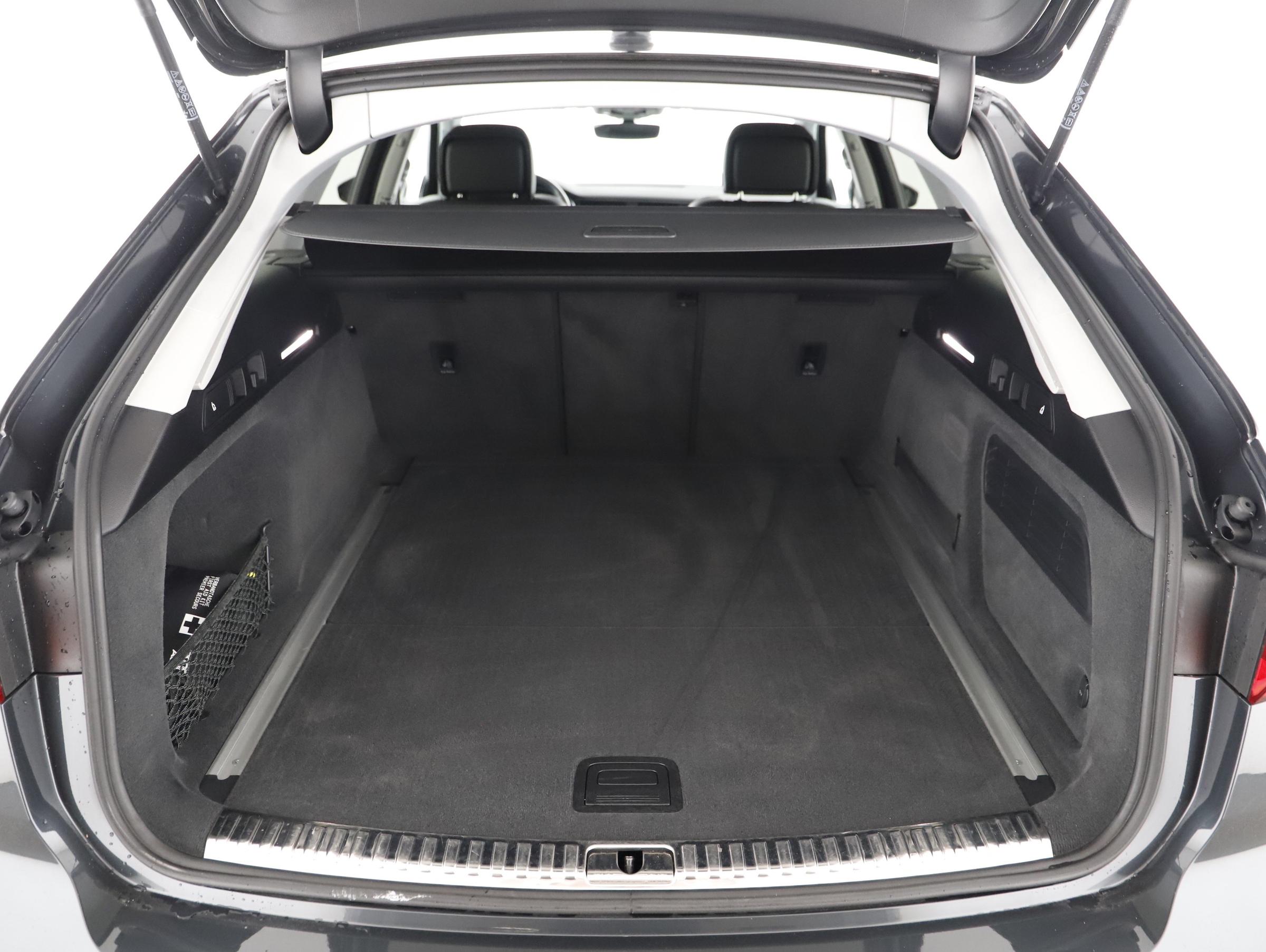 Audi A6 Avant 40 2.0 TDI sport | Bild 16 von 22