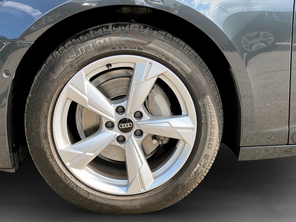 Audi A6 Avant 40 2.0 TDI sport | Bild 6 von 22