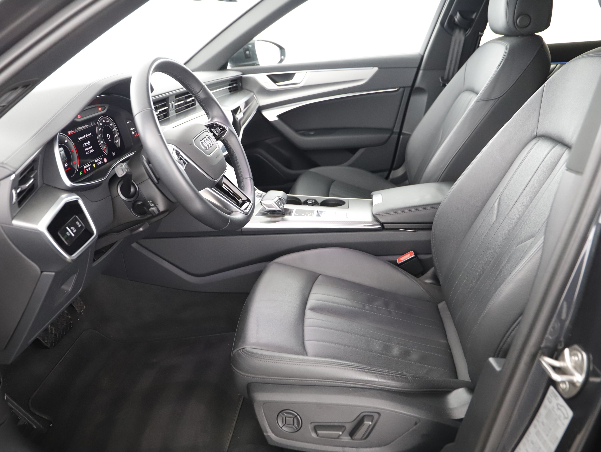 Bild eines Audi A6 Avant 40 2.0 TDI quattro design