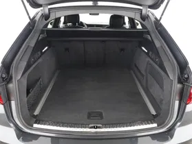 Audi A6 Avant 40 2.0 TDI quattro design | Thumbnail 17 von 23