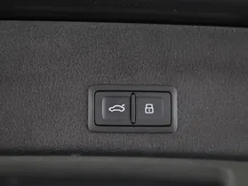 Audi A6 Avant 40 2.0 TDI quattro design | Thumbnail 18 von 23